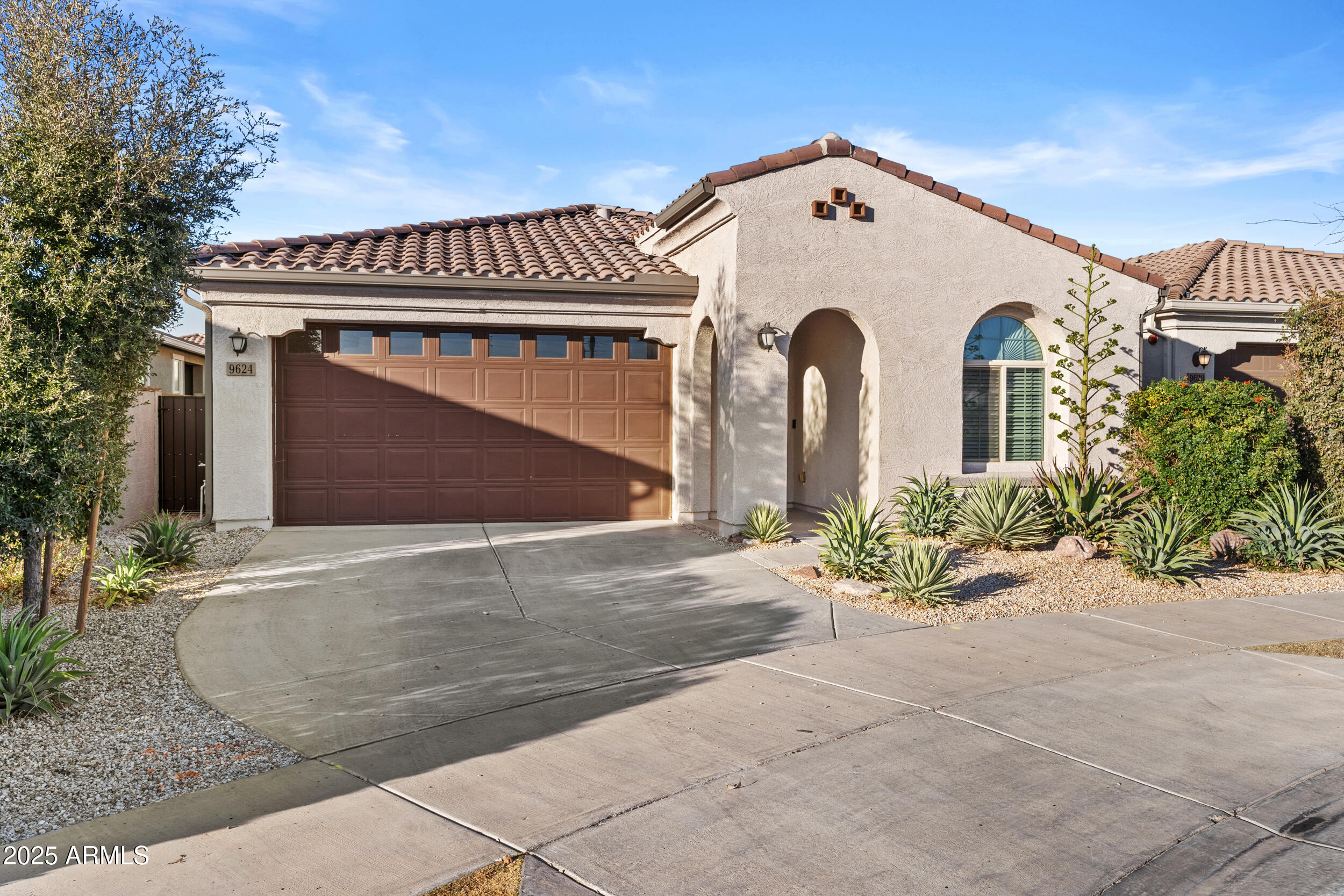 9624 E TWINKLE Circle