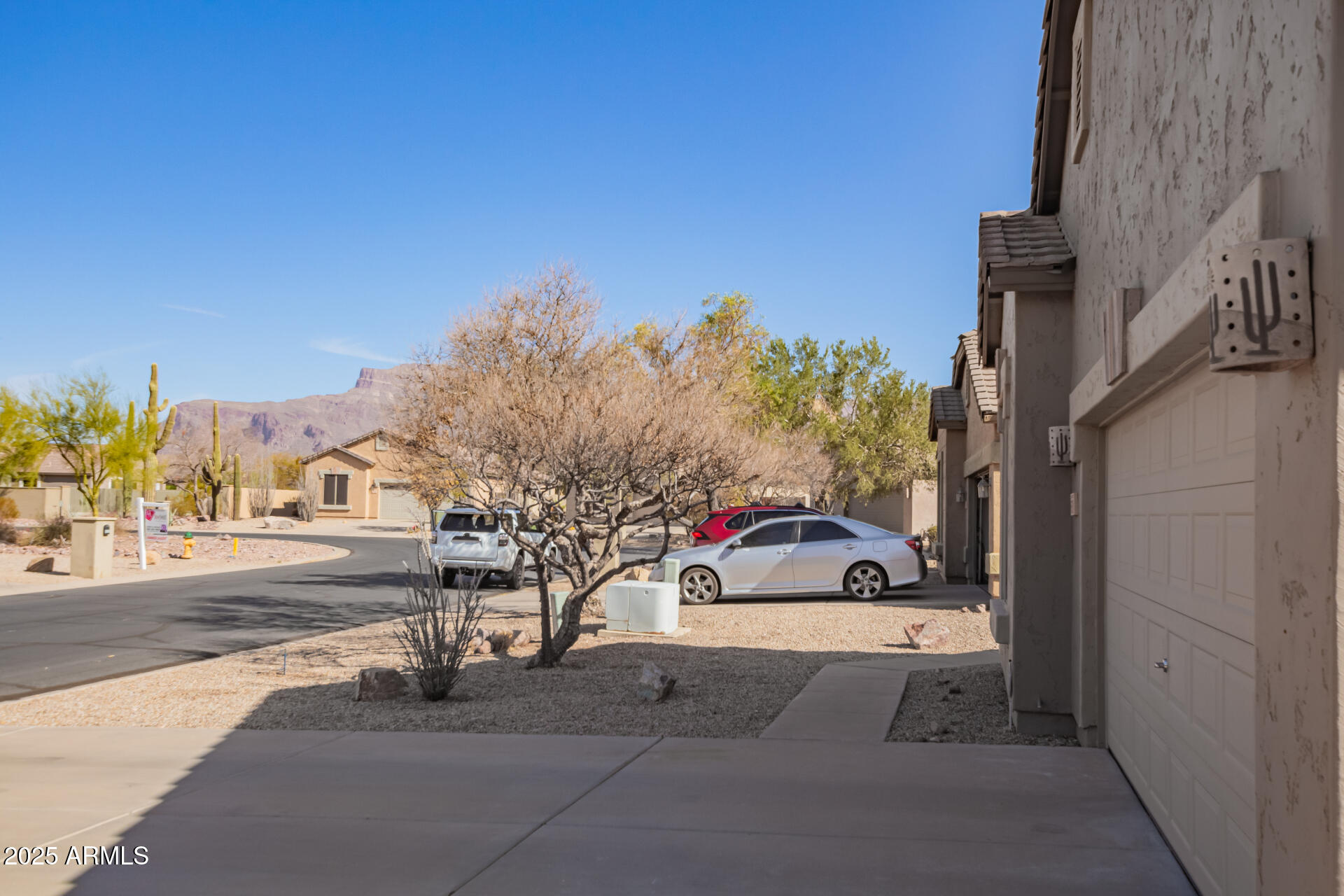 6589 E CASA DE LEON Lane