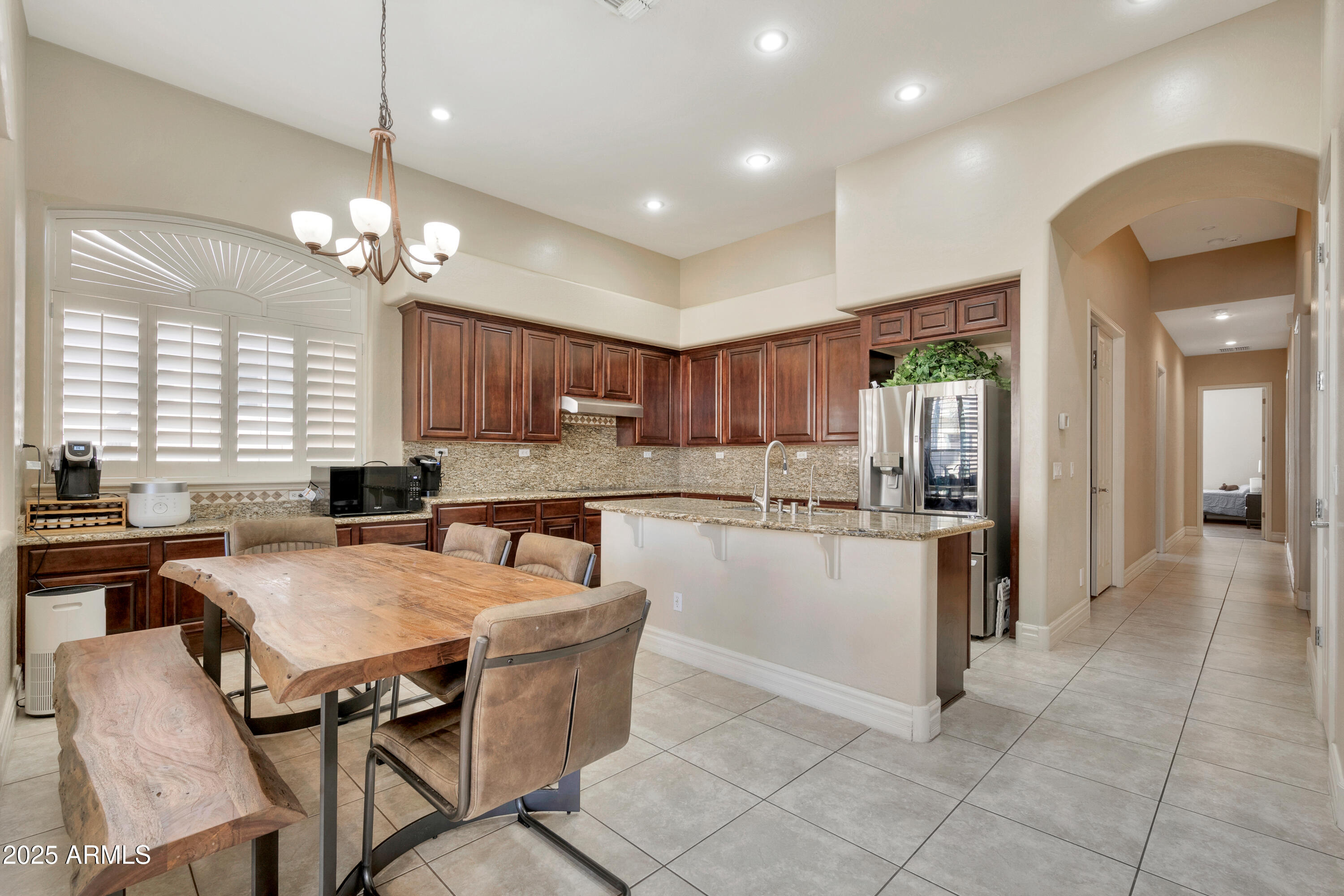 1738 W YOSEMITE Place