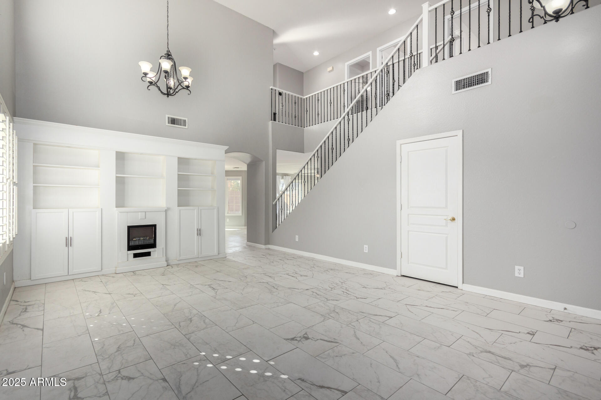 3618 S WEAVER Circle