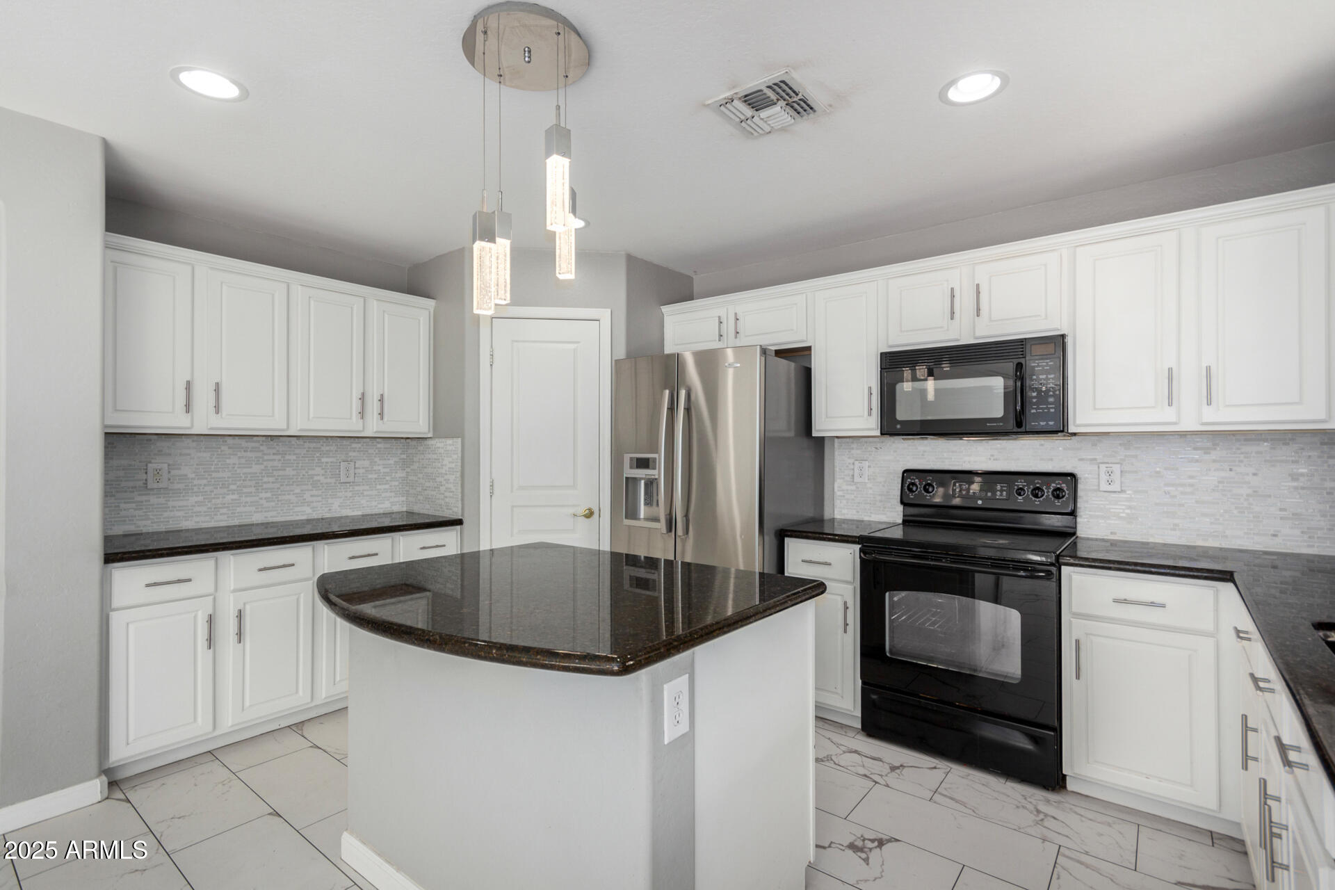 3618 S WEAVER Circle