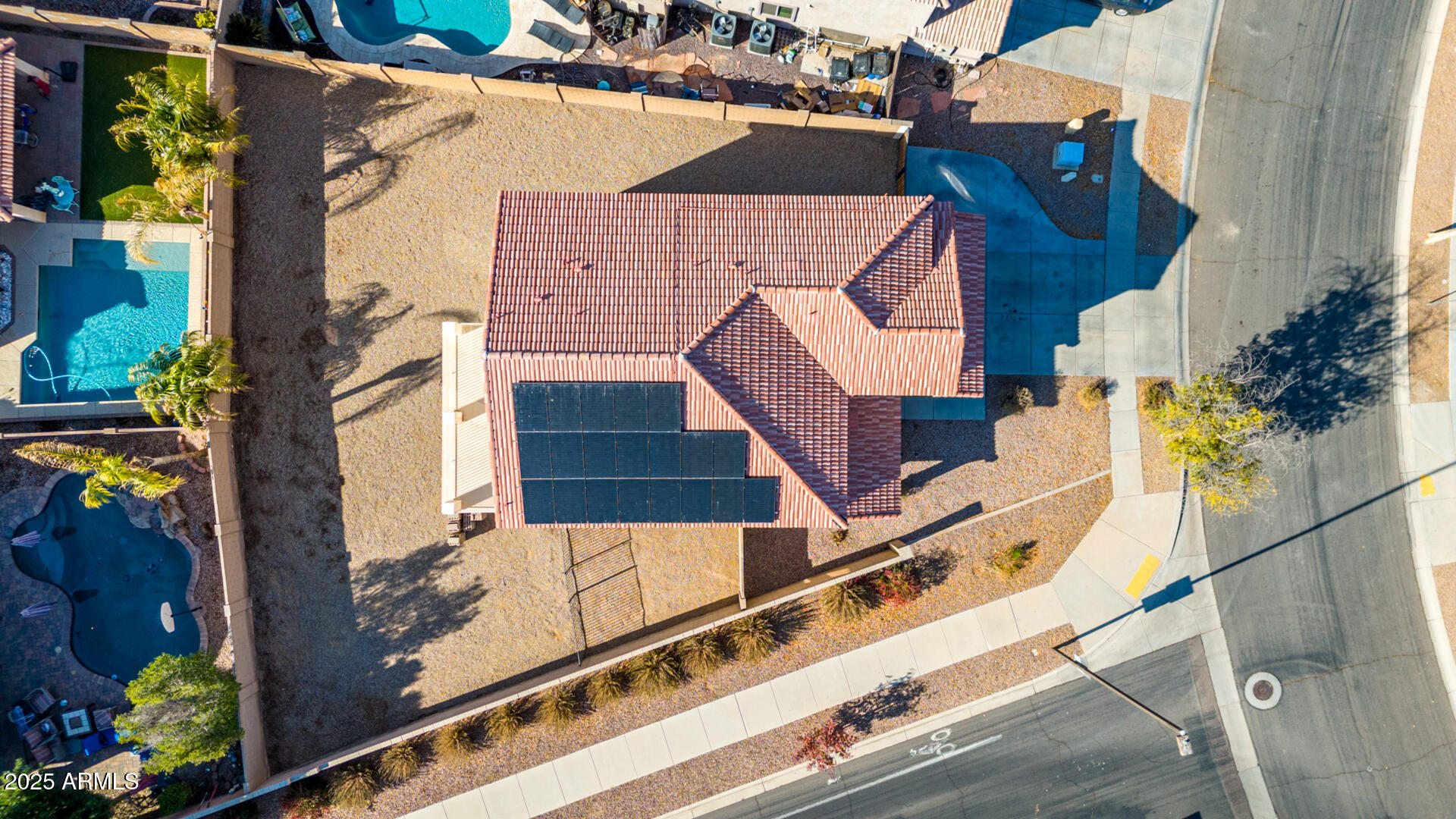 3618 S WEAVER Circle