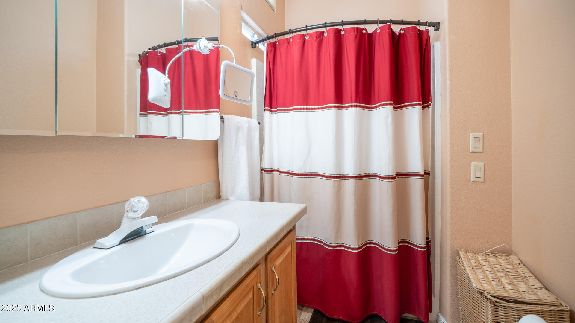 834/837 S BERYL/AQUAMARINE Drive