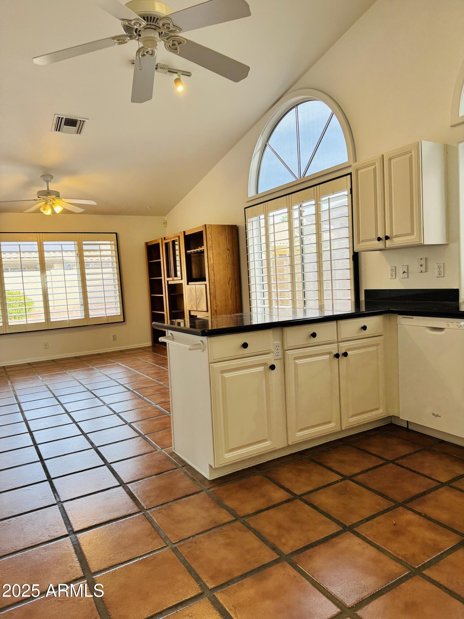 8536 W ROCKWOOD Drive