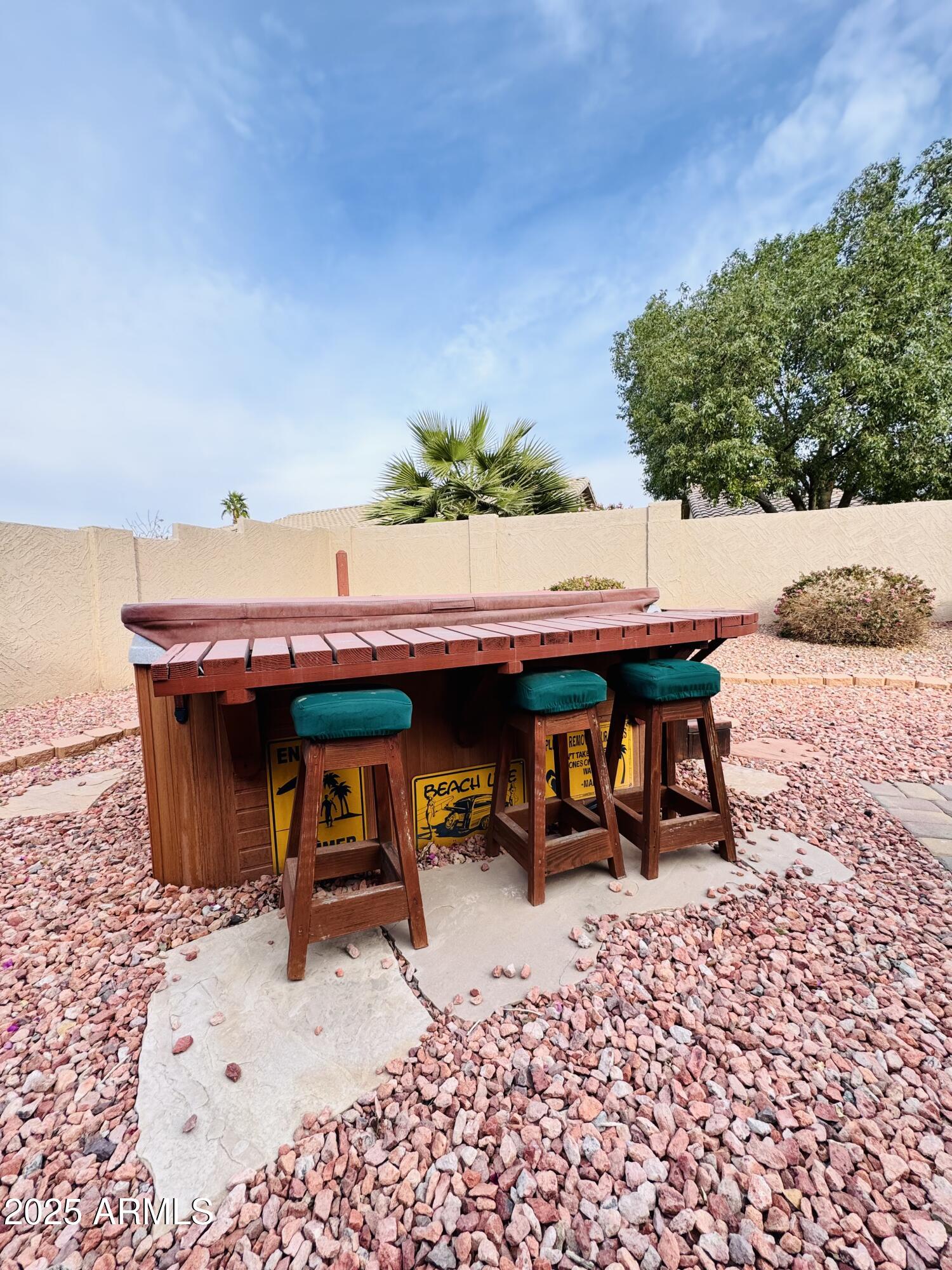 8536 W ROCKWOOD Drive