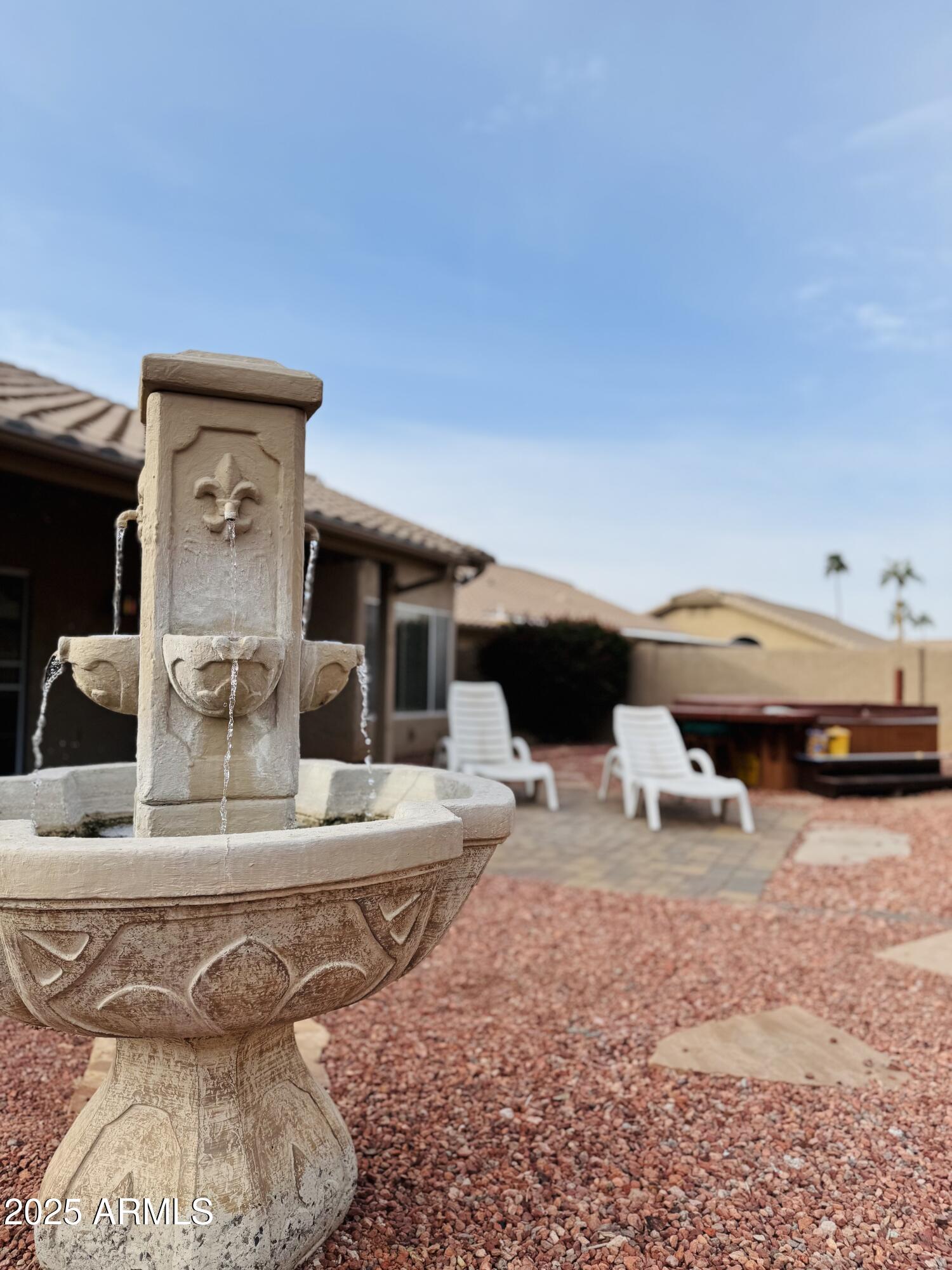 8536 W ROCKWOOD Drive