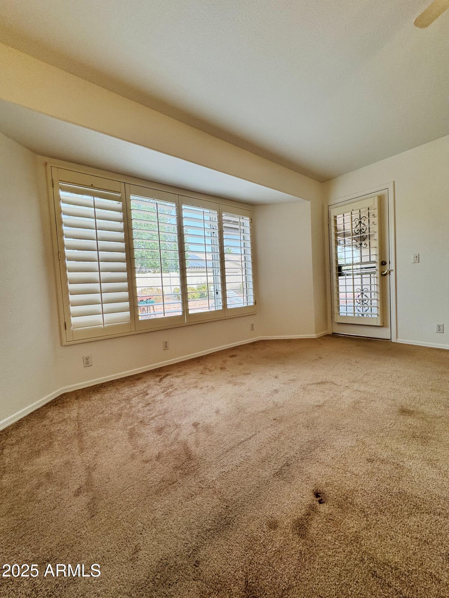 8536 W ROCKWOOD Drive