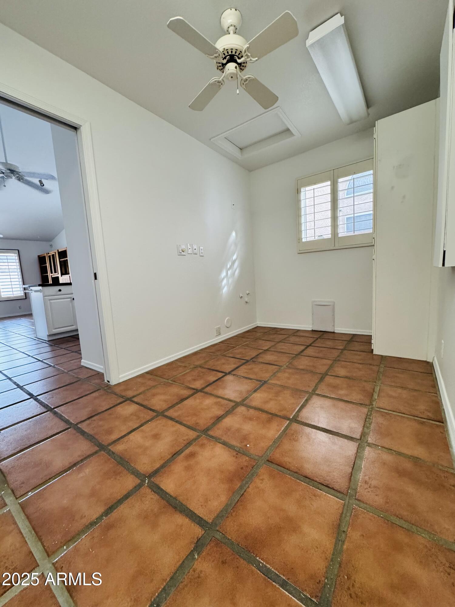 8536 W ROCKWOOD Drive