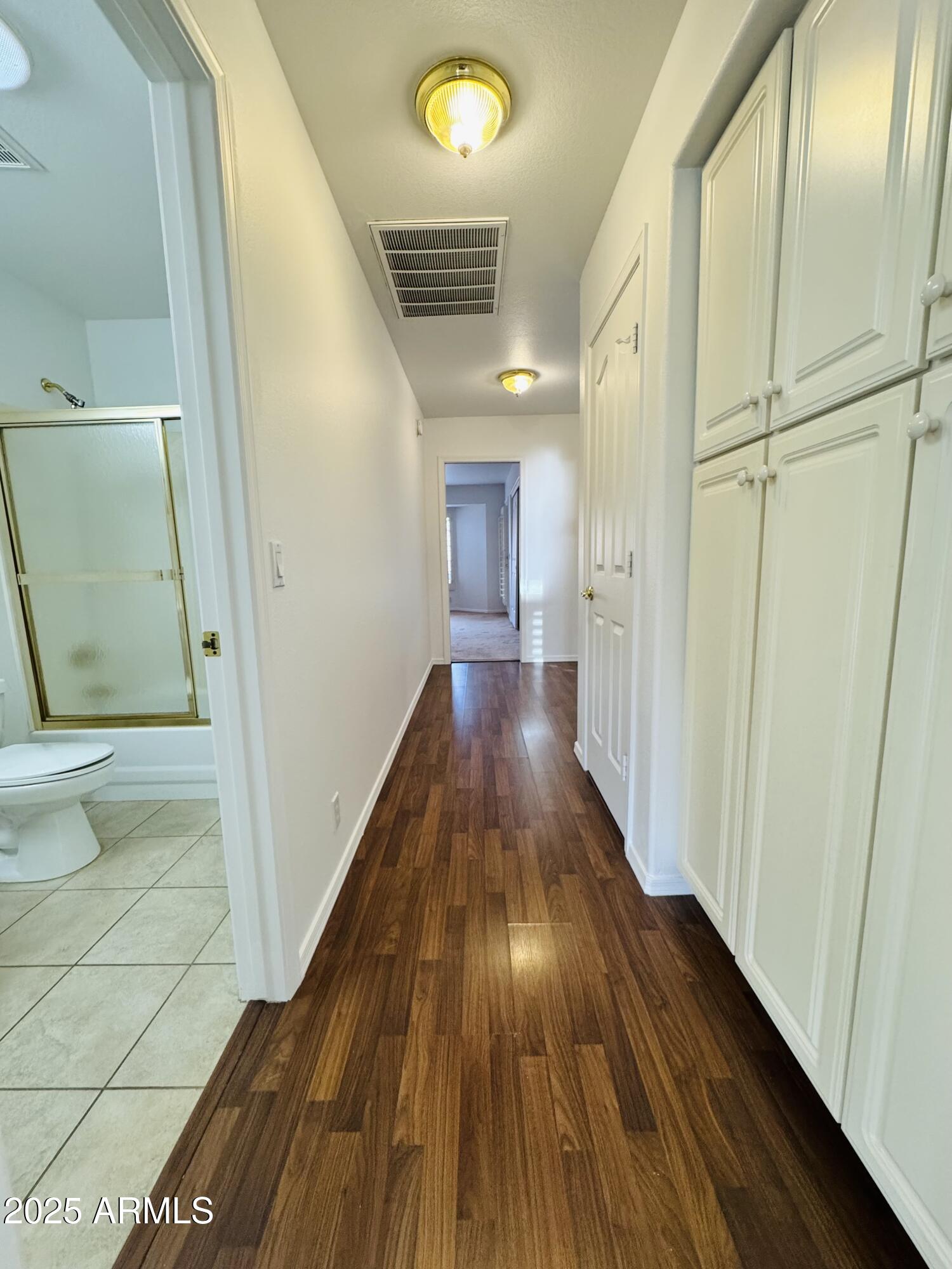 8536 W ROCKWOOD Drive