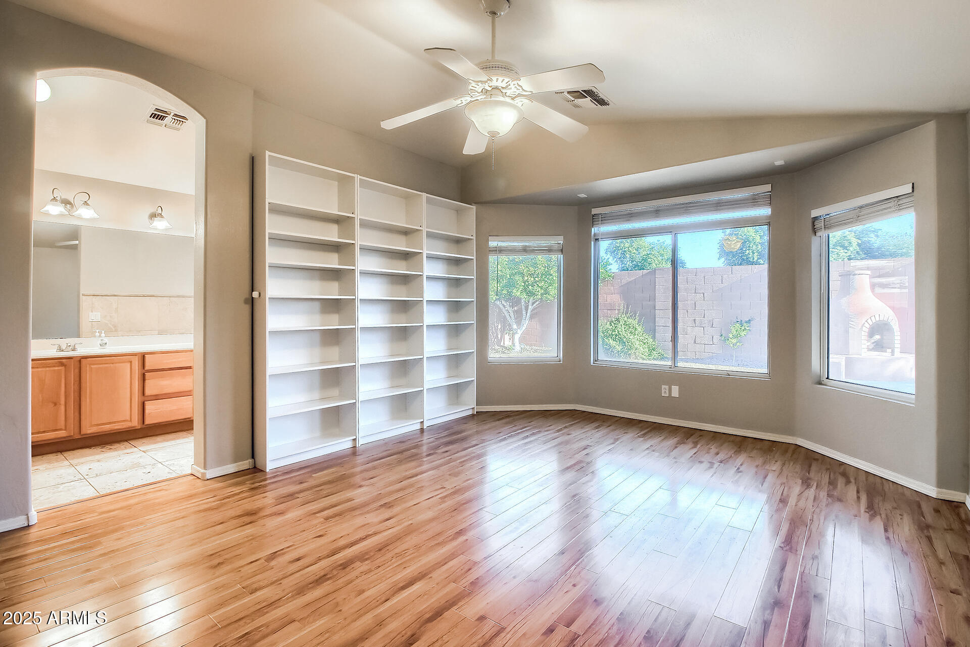 5031 S Roosevelt Street