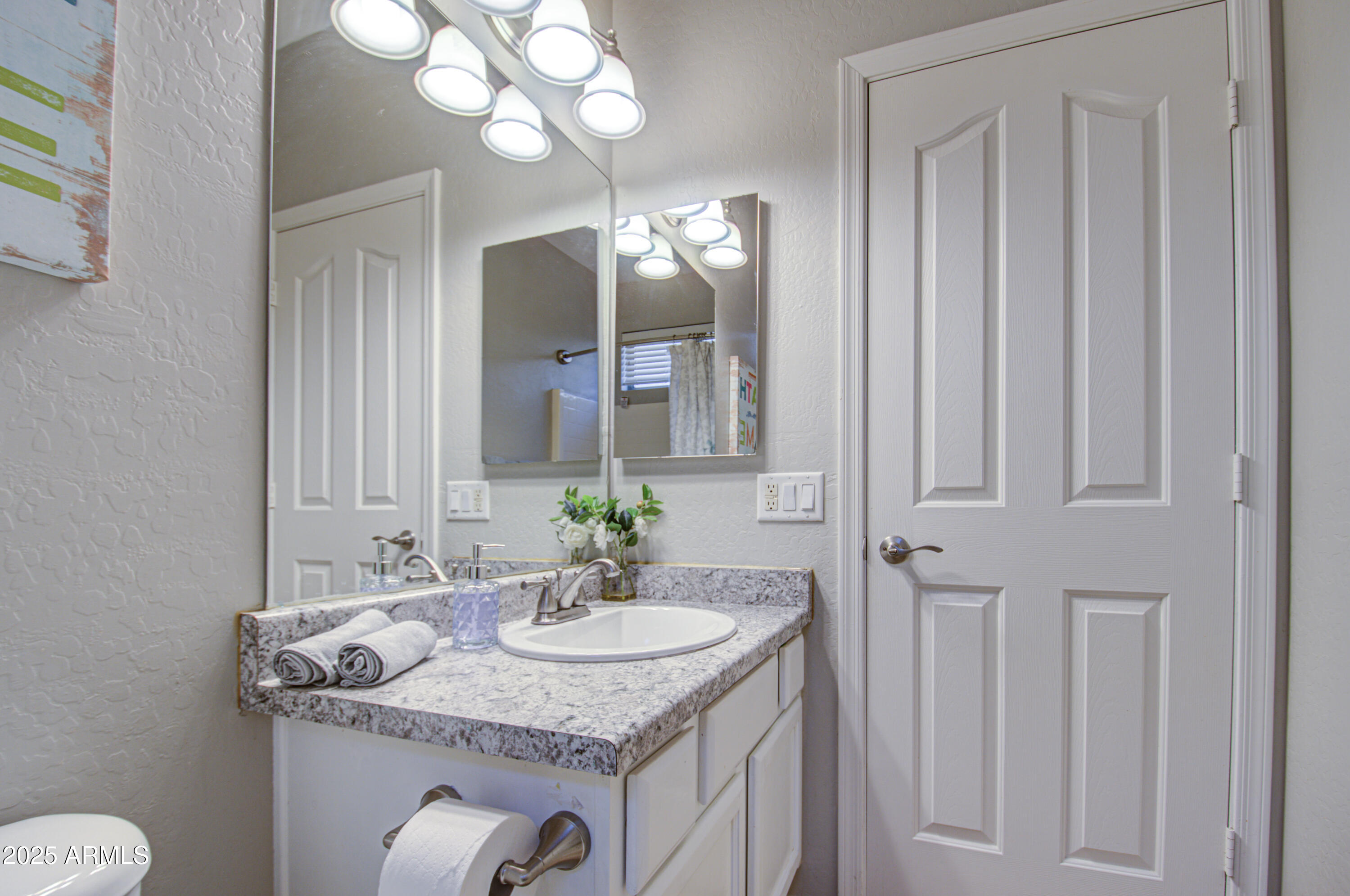 2611 S PONDEROSA Drive