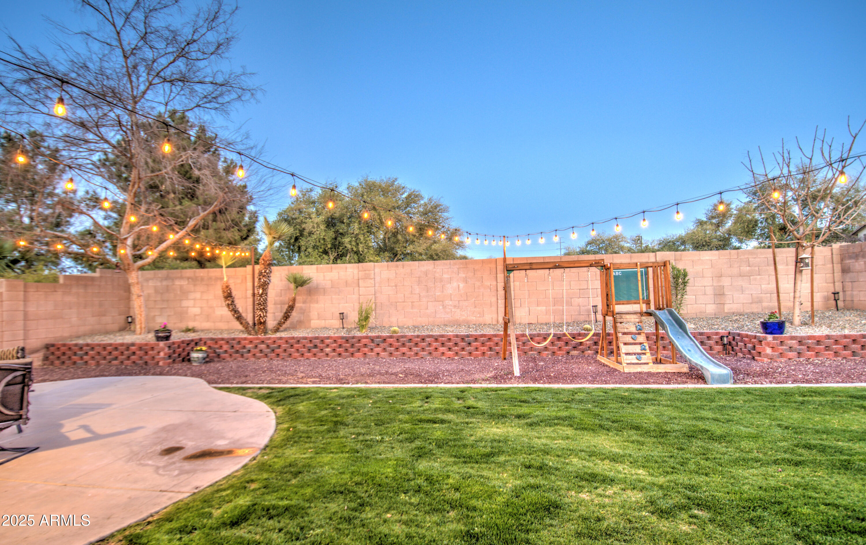 2611 S PONDEROSA Drive