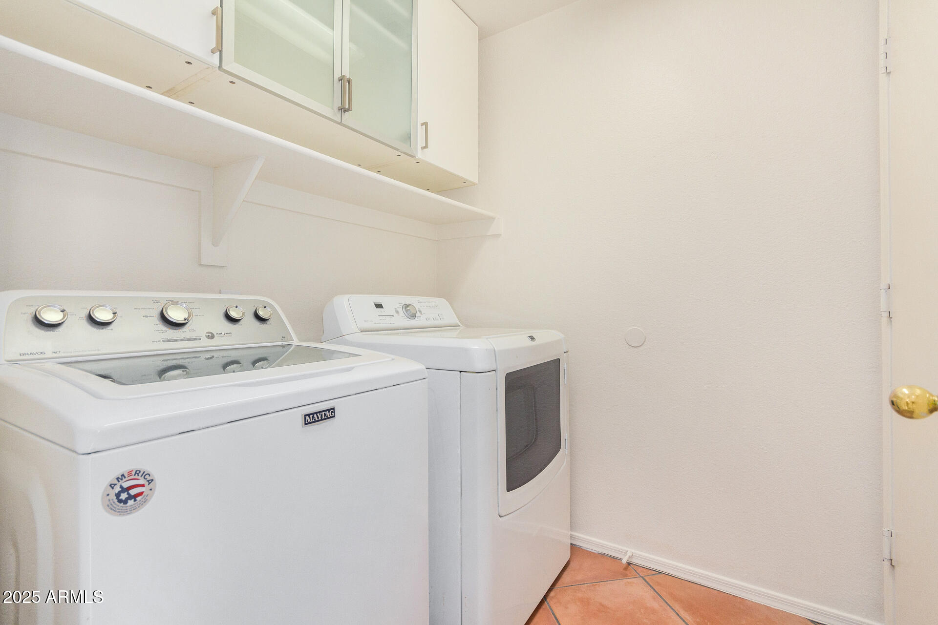 1235 W JEANINE Drive