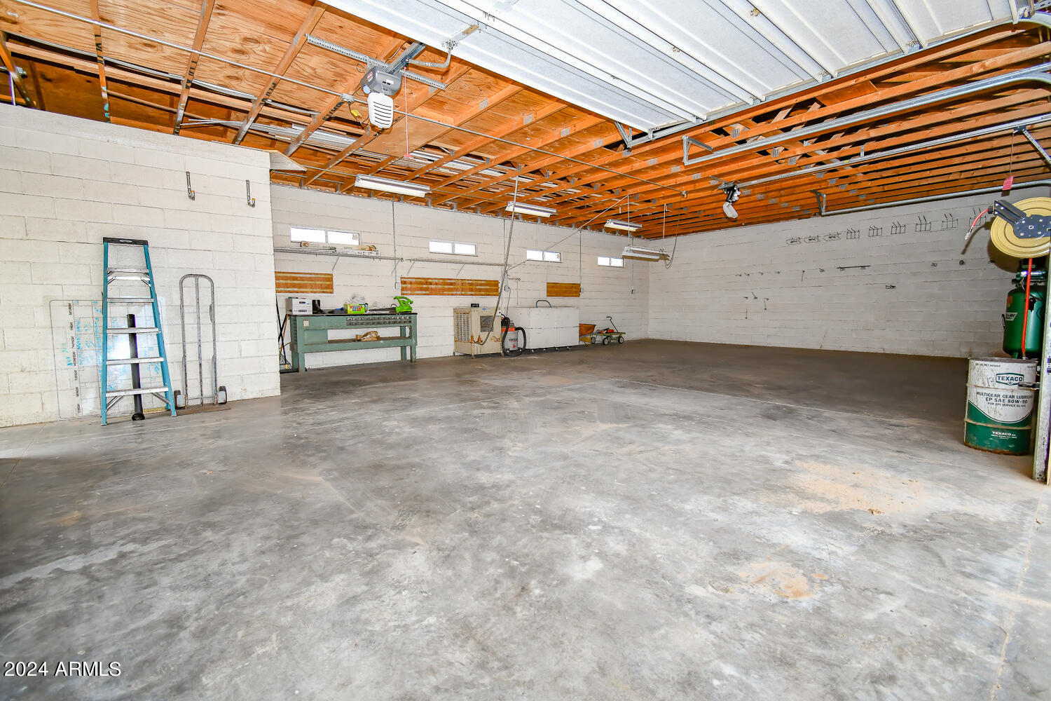 6020 E SHEA Boulevard