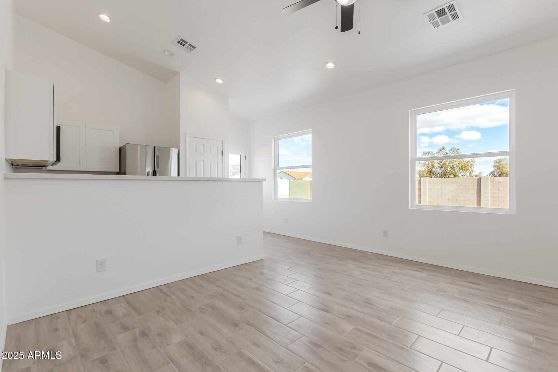 9504 W CENTURY Drive