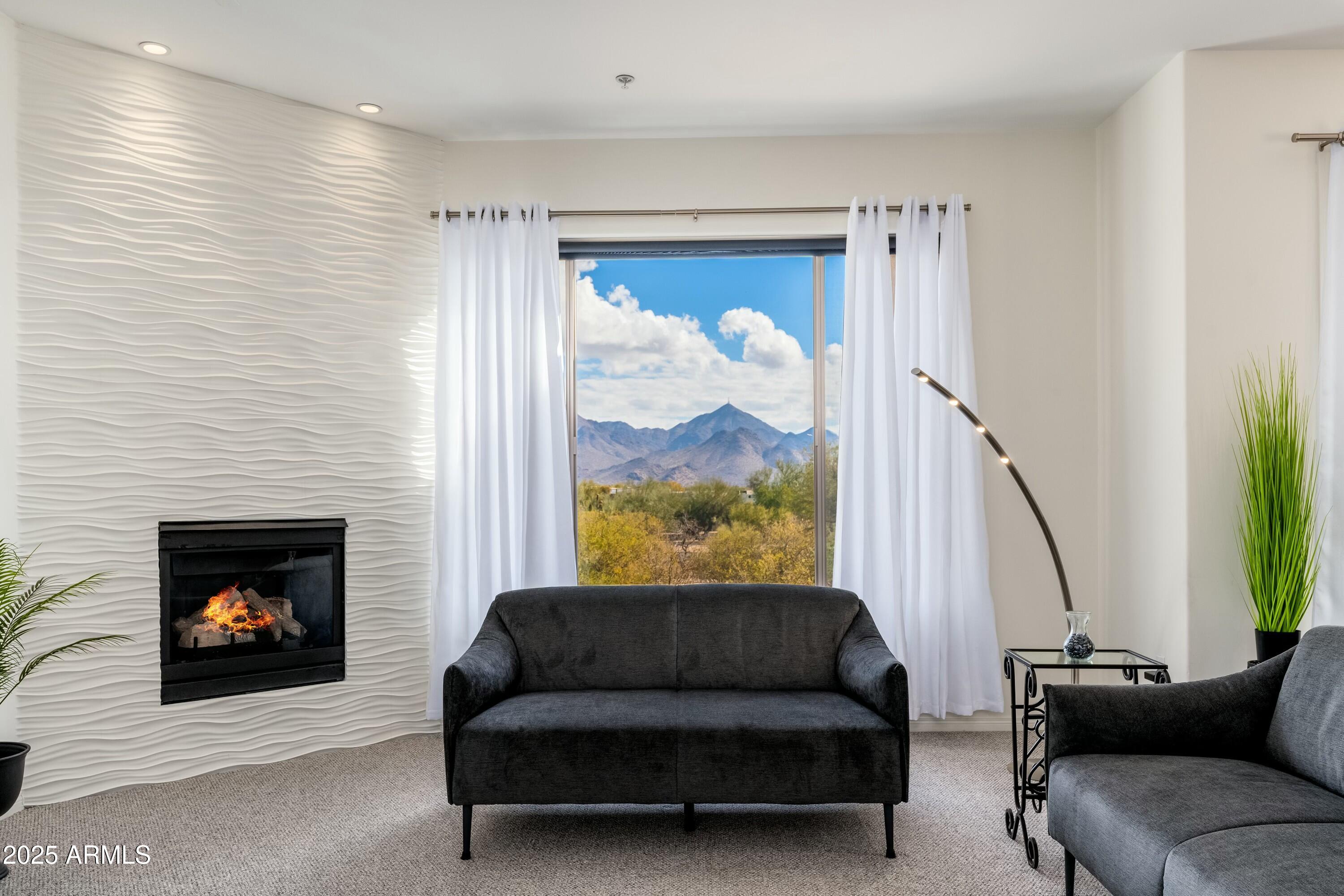 19475 N GRAYHAWK Drive # 2119