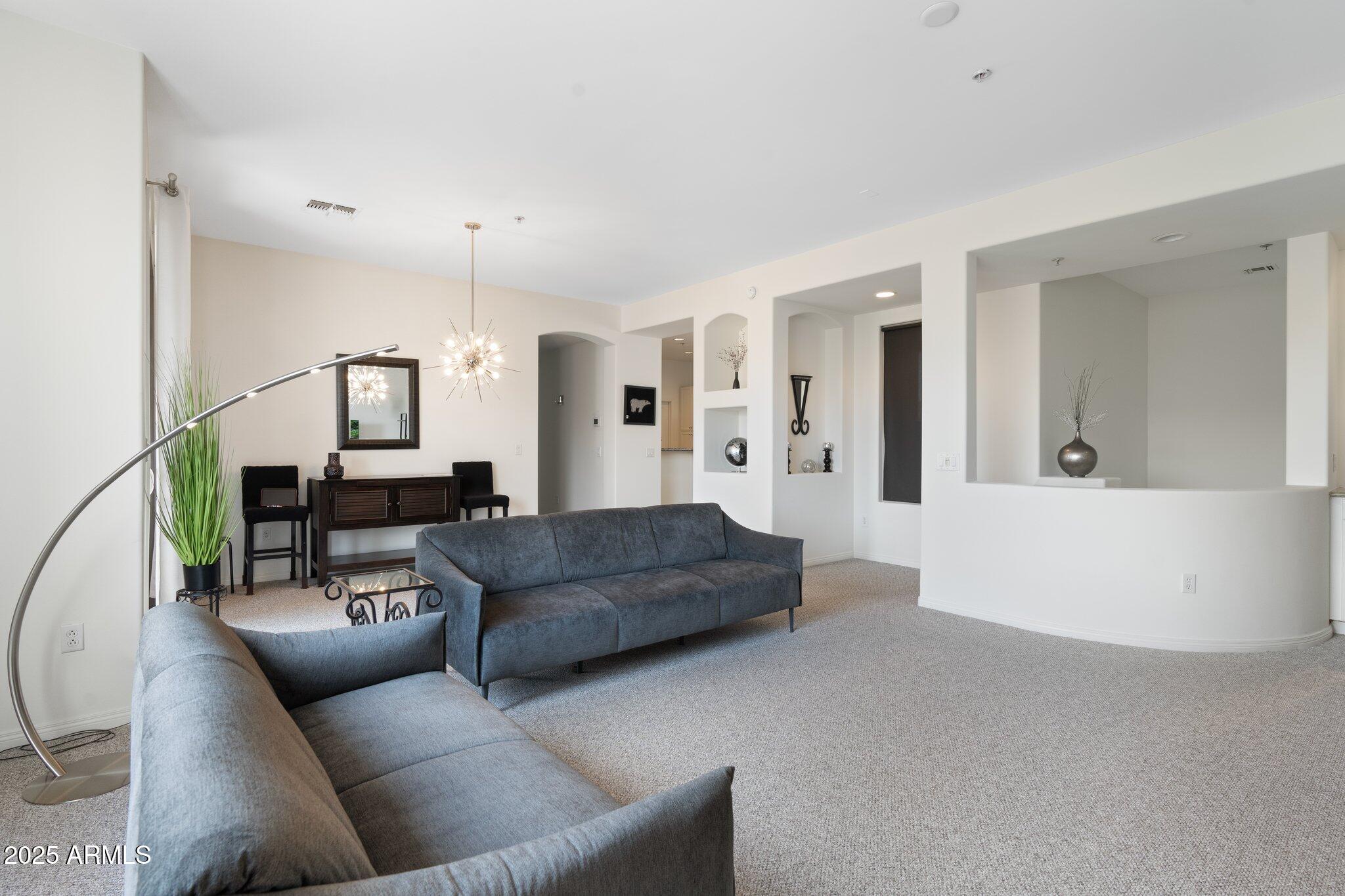 19475 N GRAYHAWK Drive # 2119