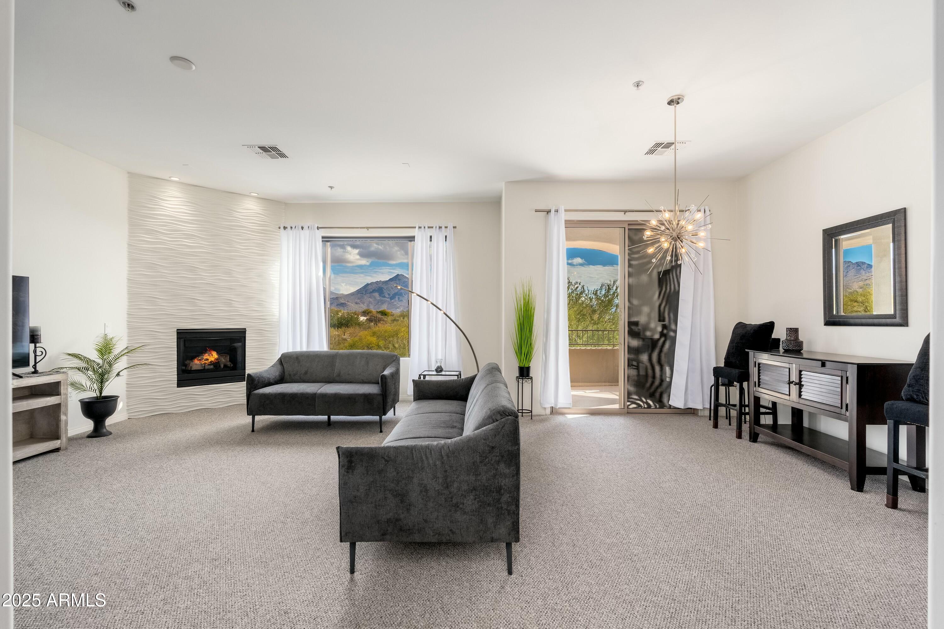 19475 N GRAYHAWK Drive # 2119