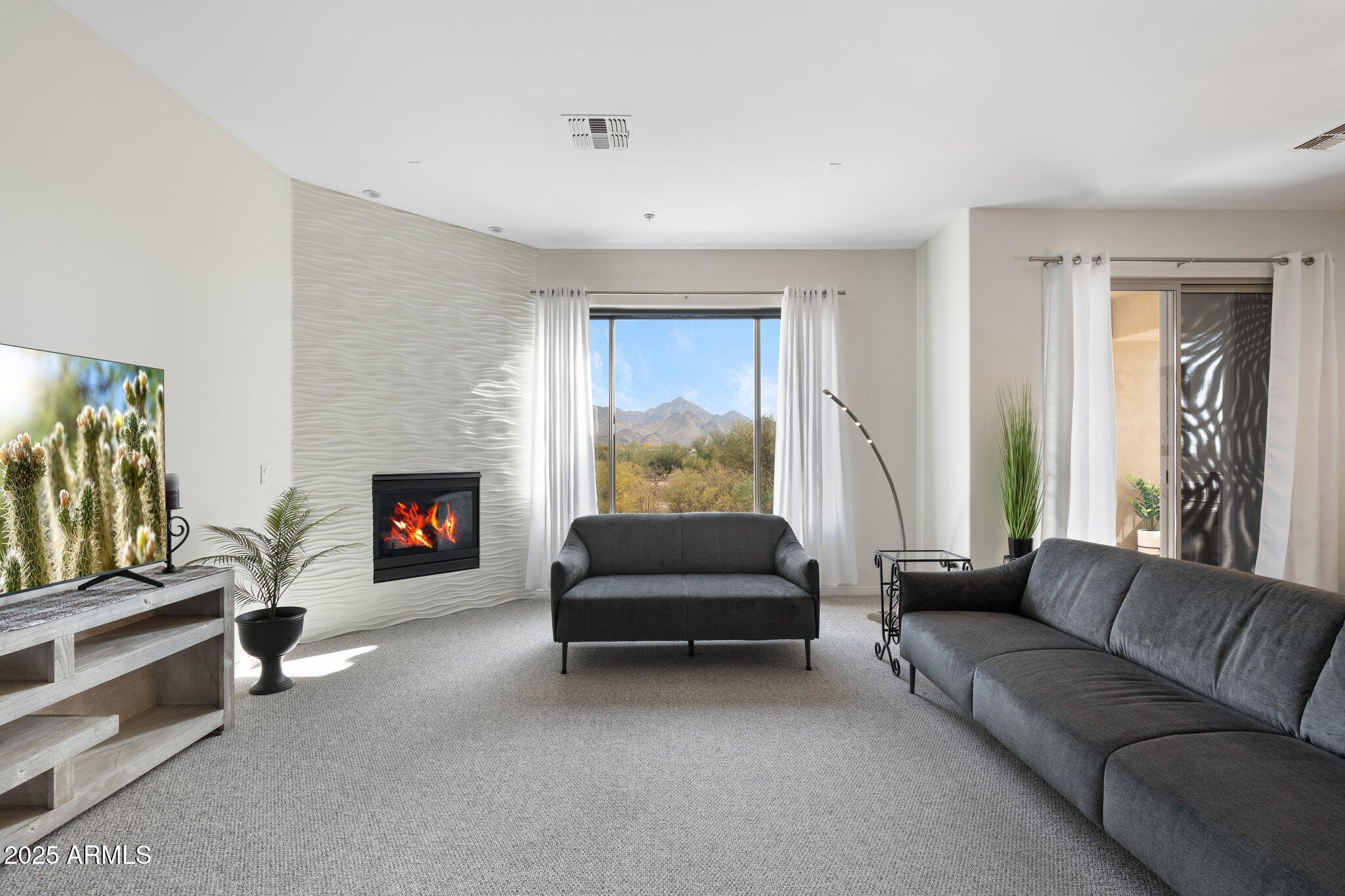 19475 N GRAYHAWK Drive # 2119