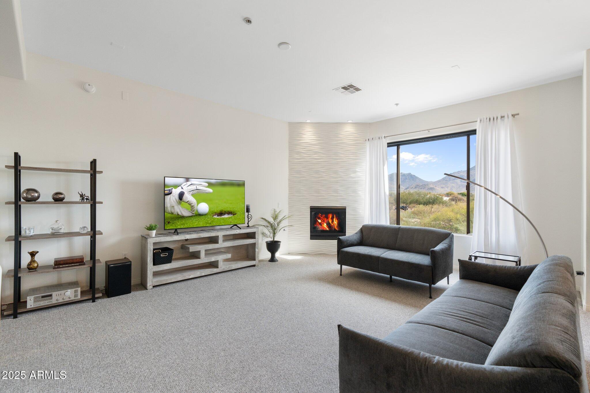 19475 N GRAYHAWK Drive # 2119