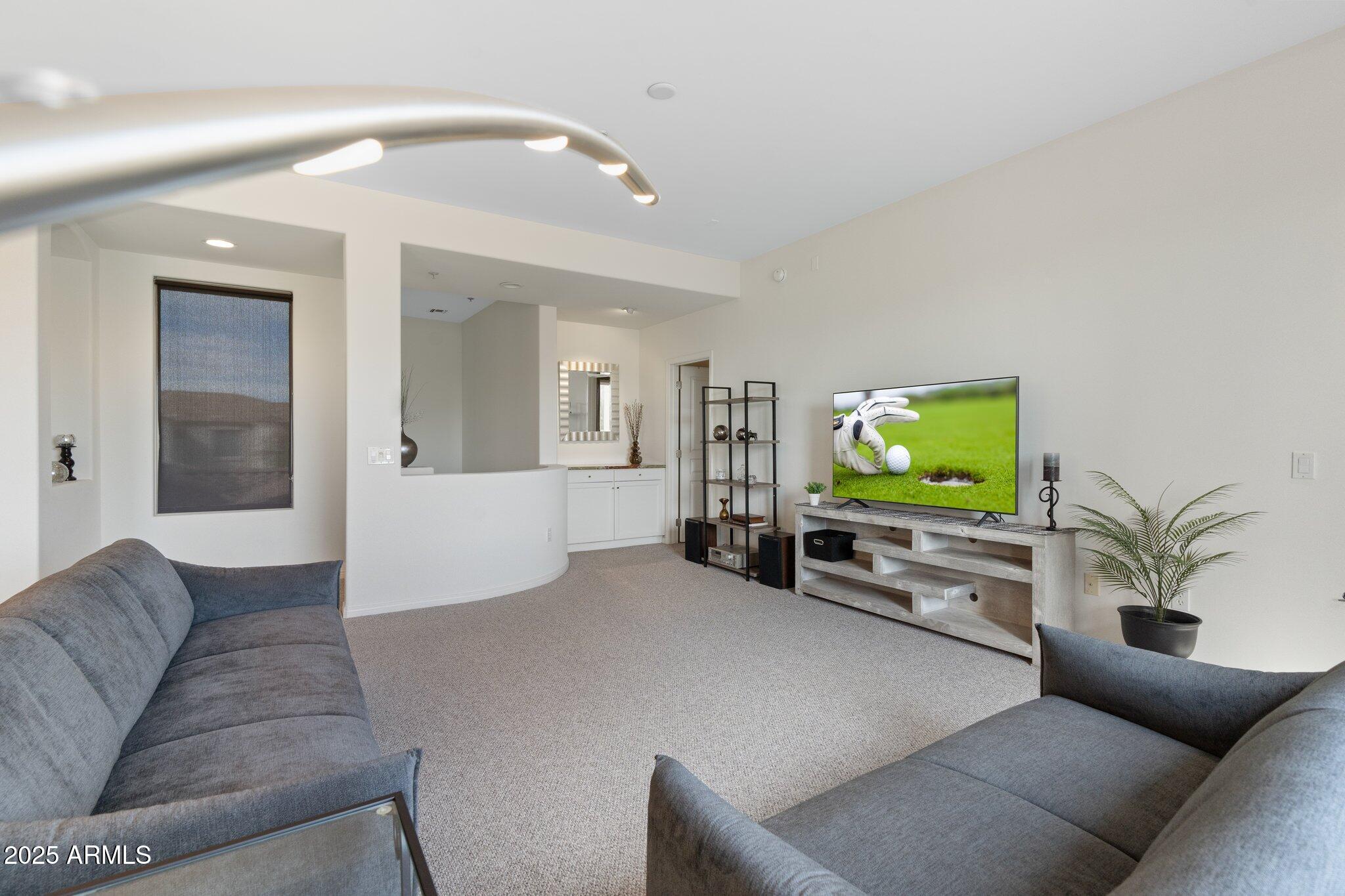 19475 N GRAYHAWK Drive # 2119