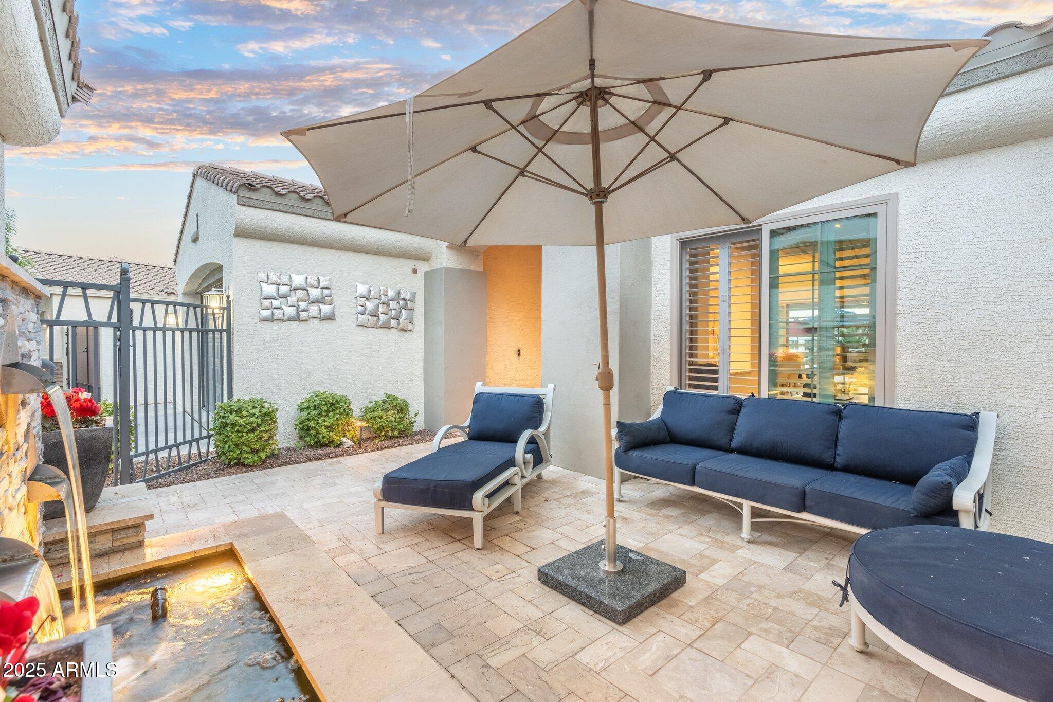 435 E COCONINO Place