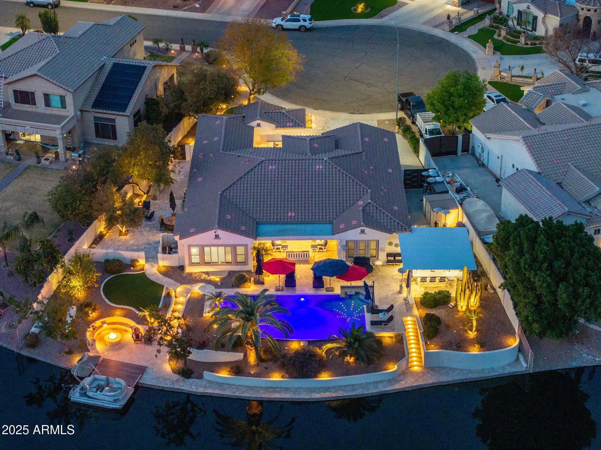 435 E COCONINO Place