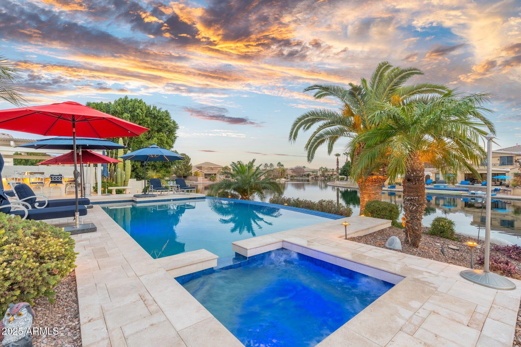 435 E COCONINO Place