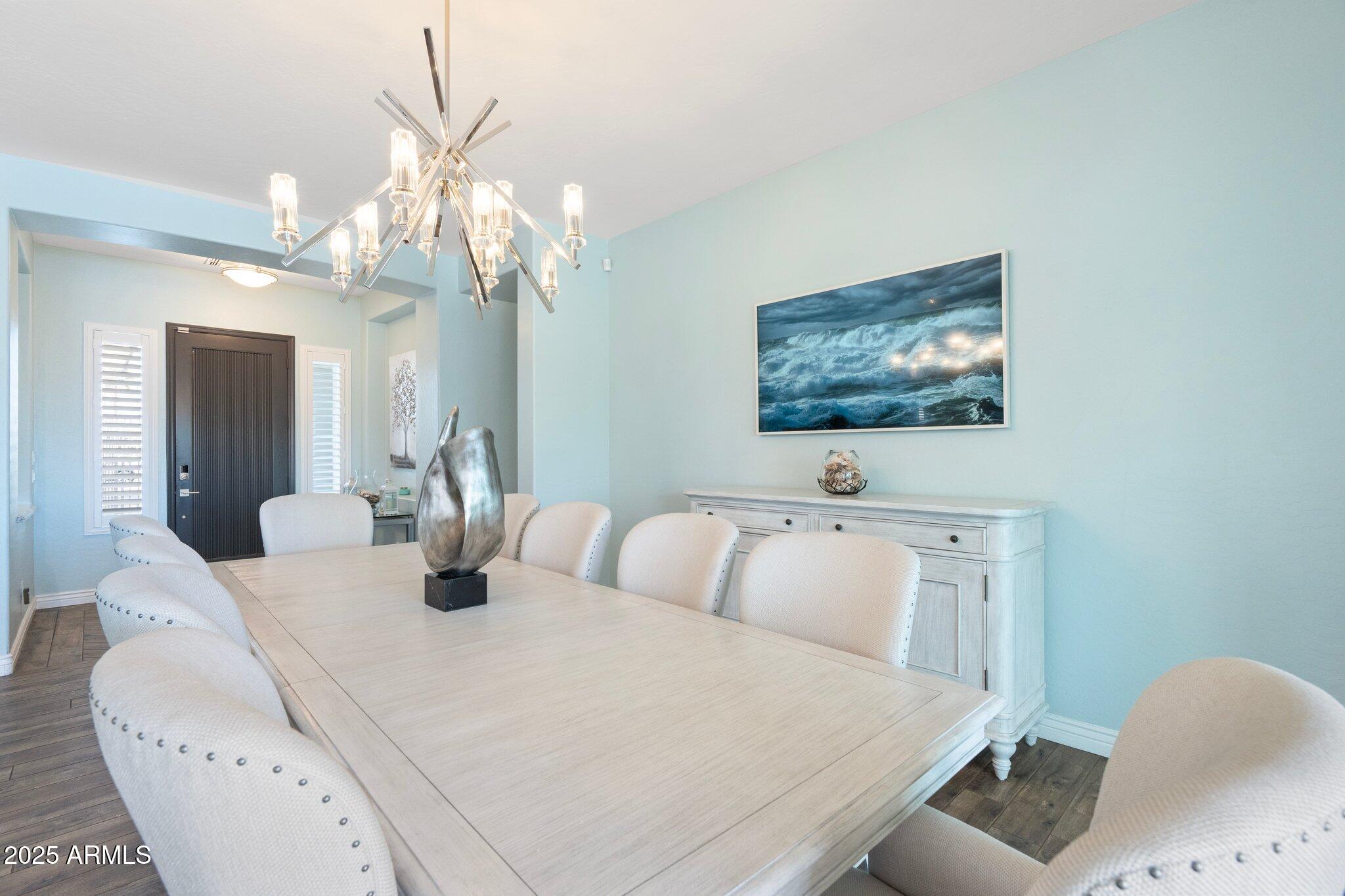 435 E COCONINO Place