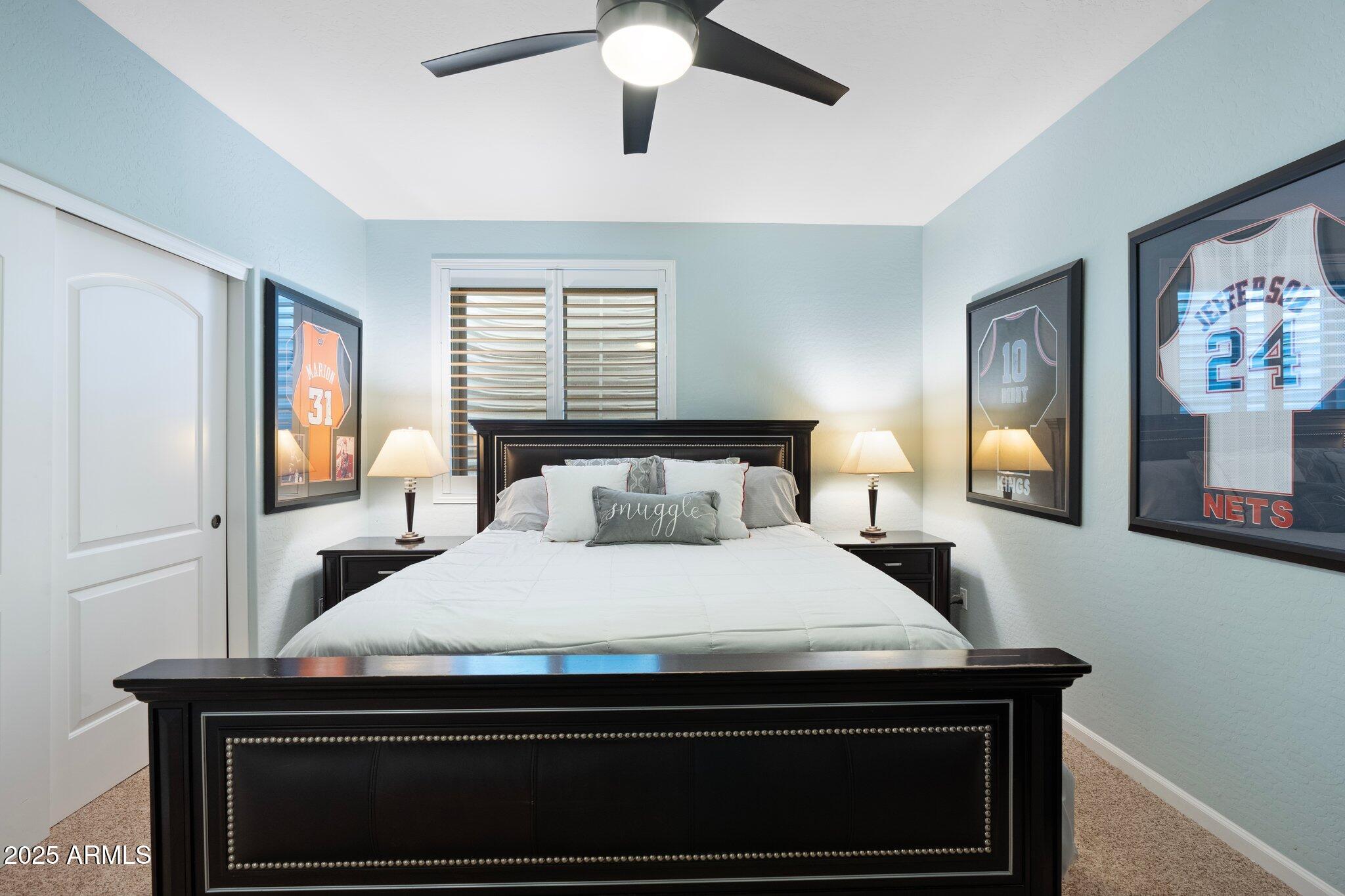 435 E COCONINO Place