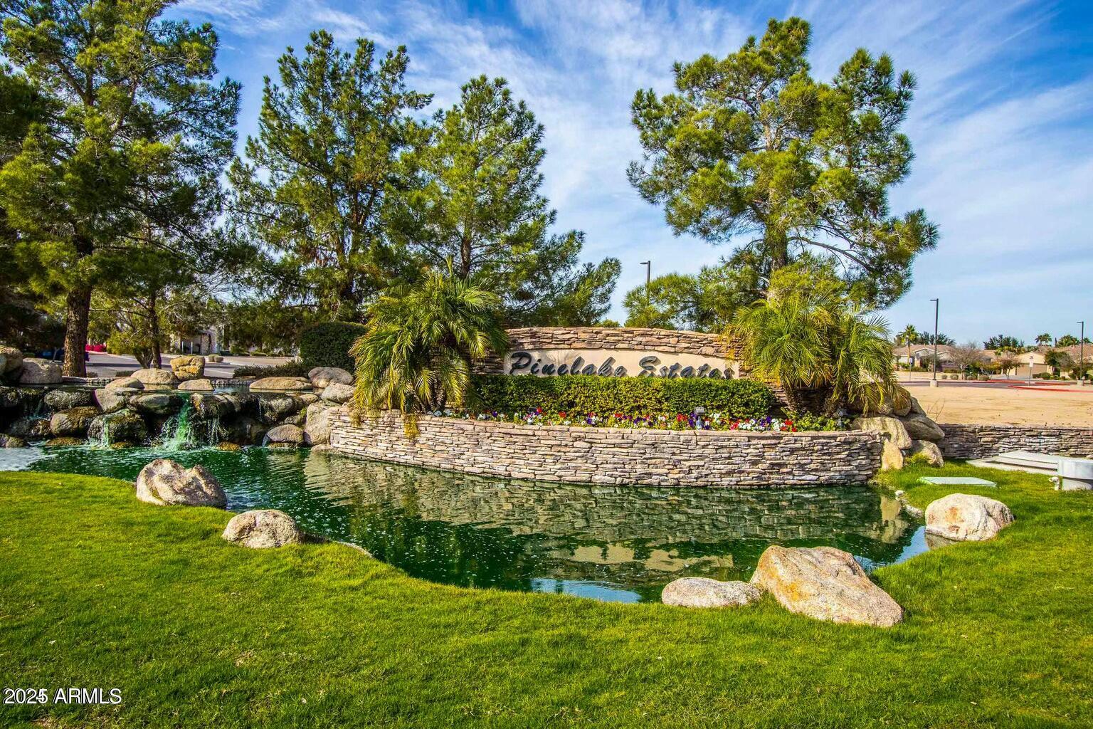 435 E COCONINO Place