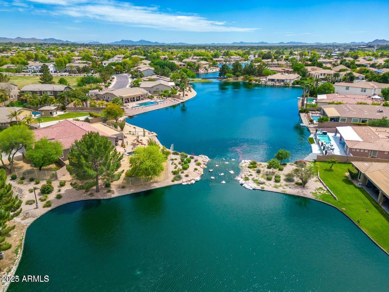 435 E COCONINO Place