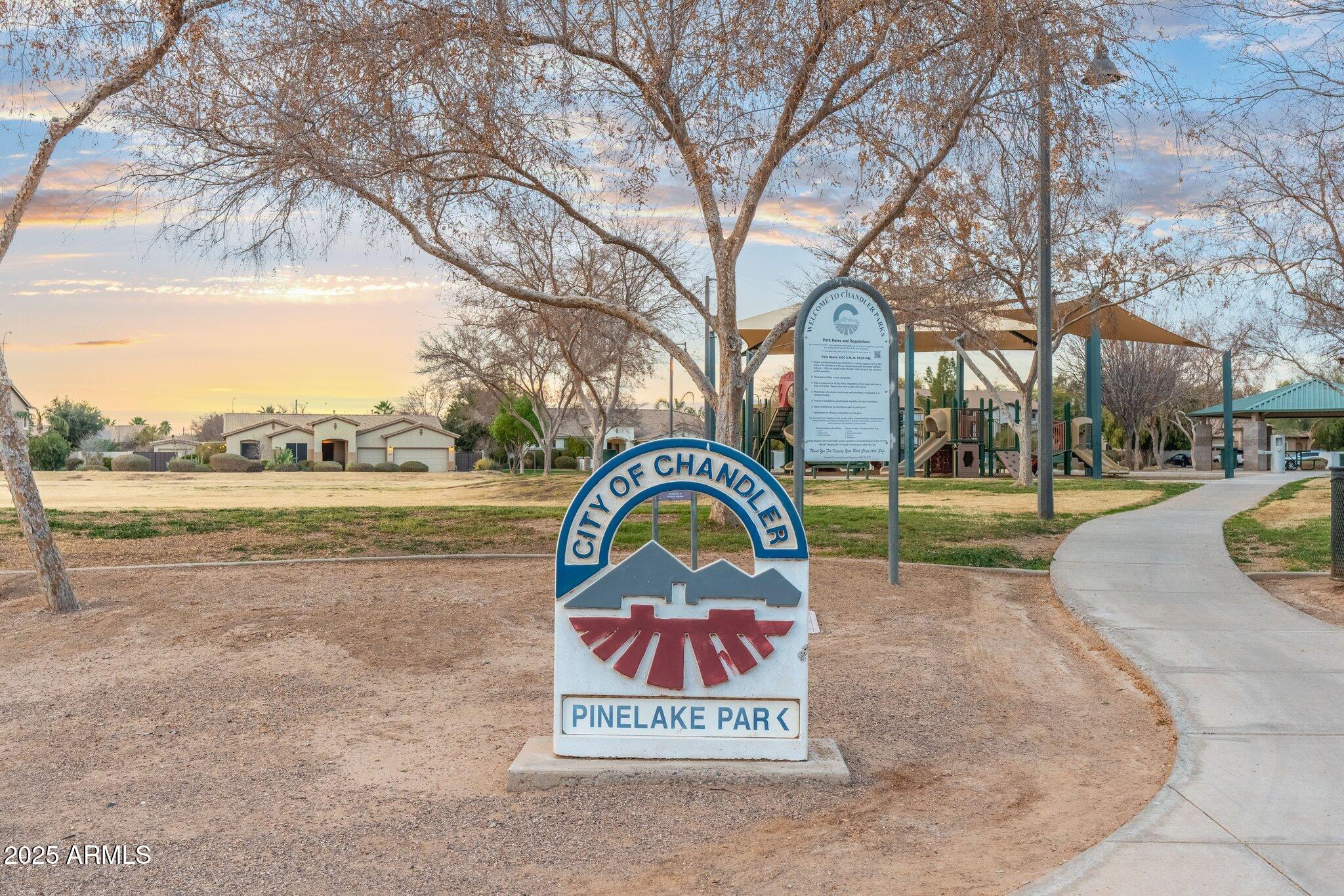 435 E COCONINO Place