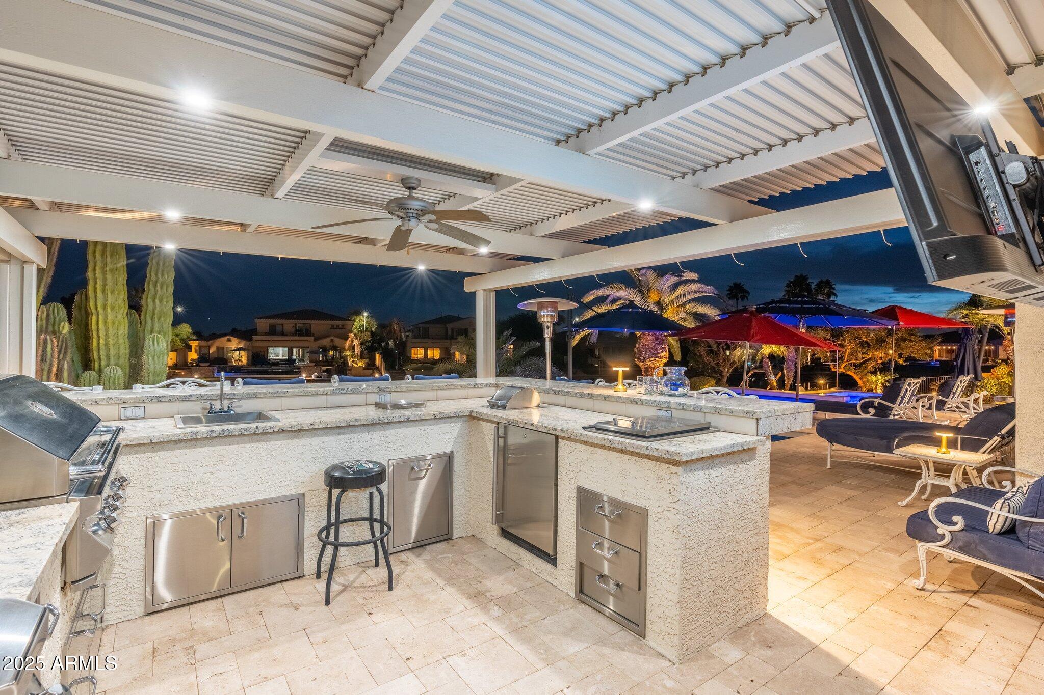 435 E COCONINO Place