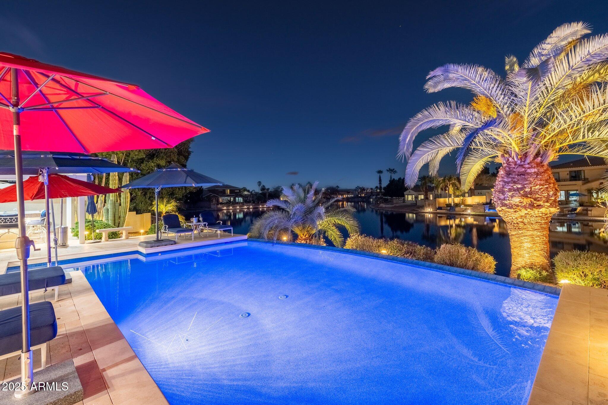 435 E COCONINO Place