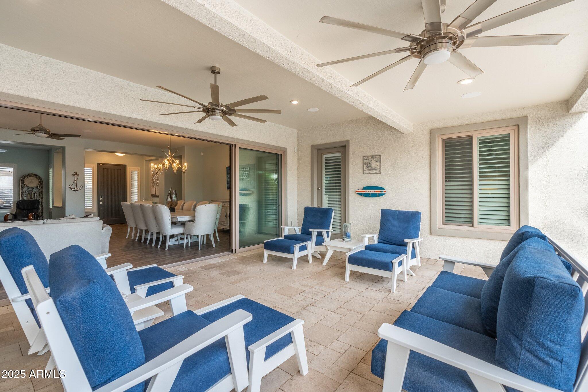 435 E COCONINO Place