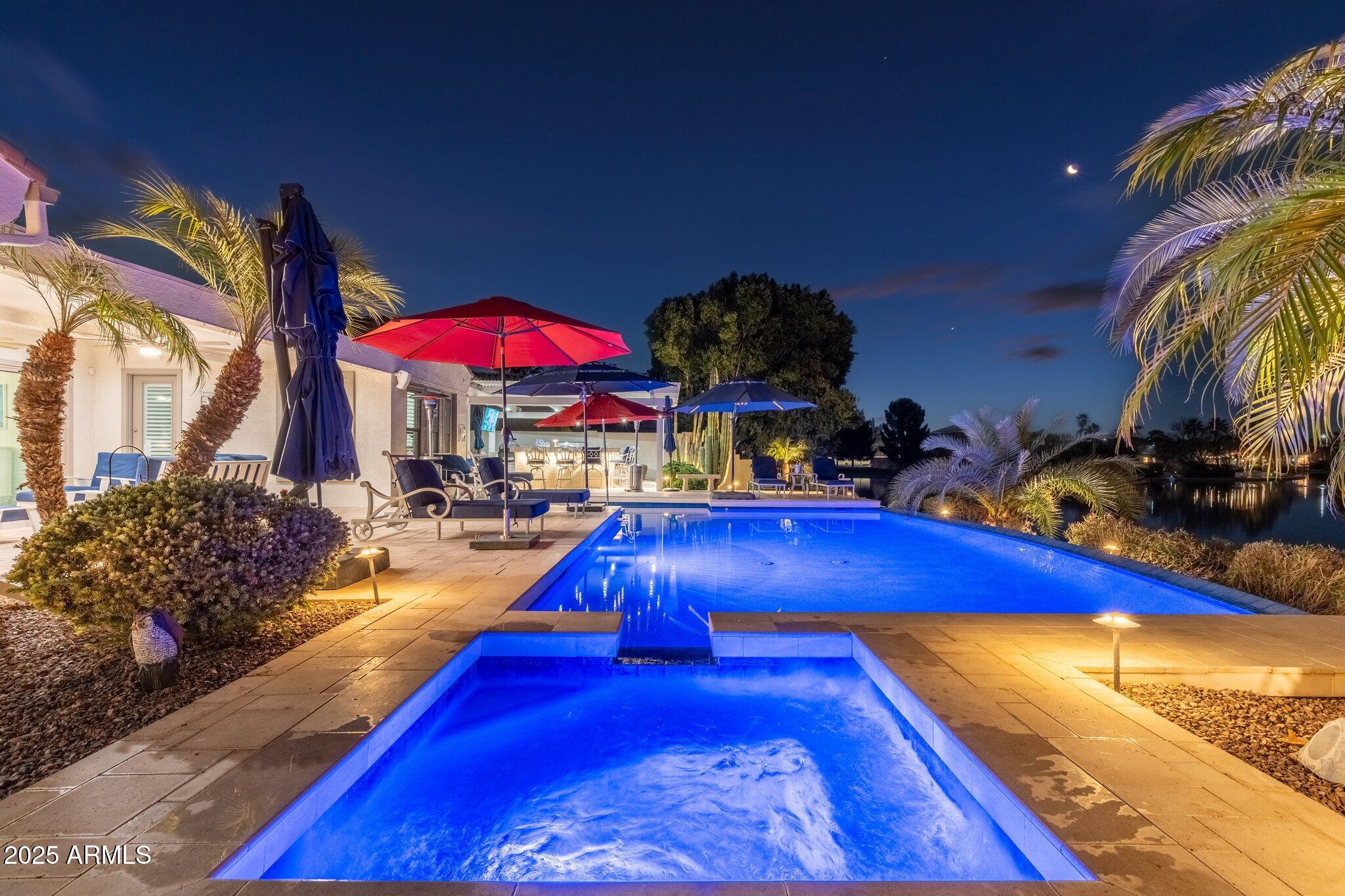 435 E COCONINO Place