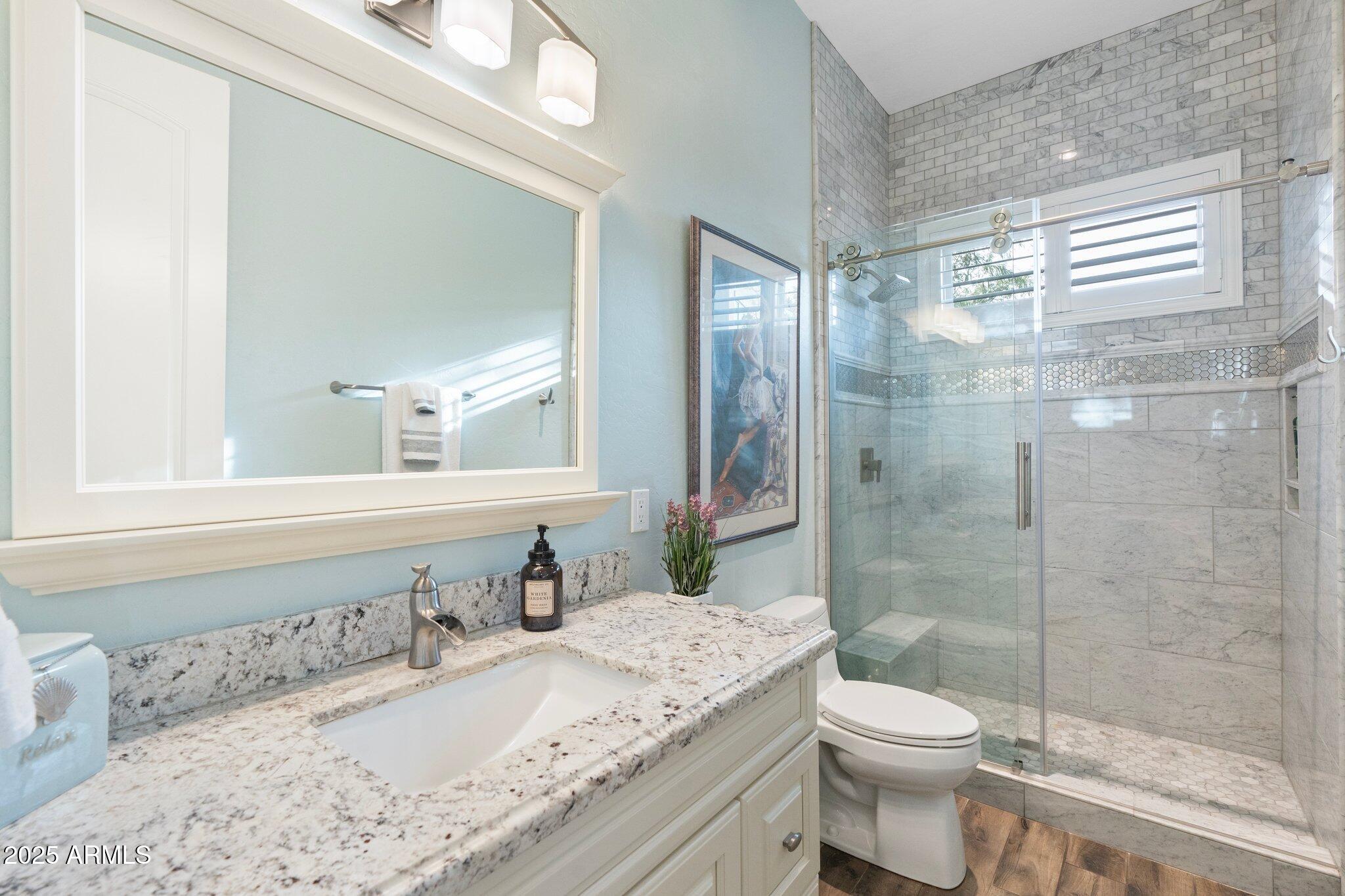 435 E COCONINO Place