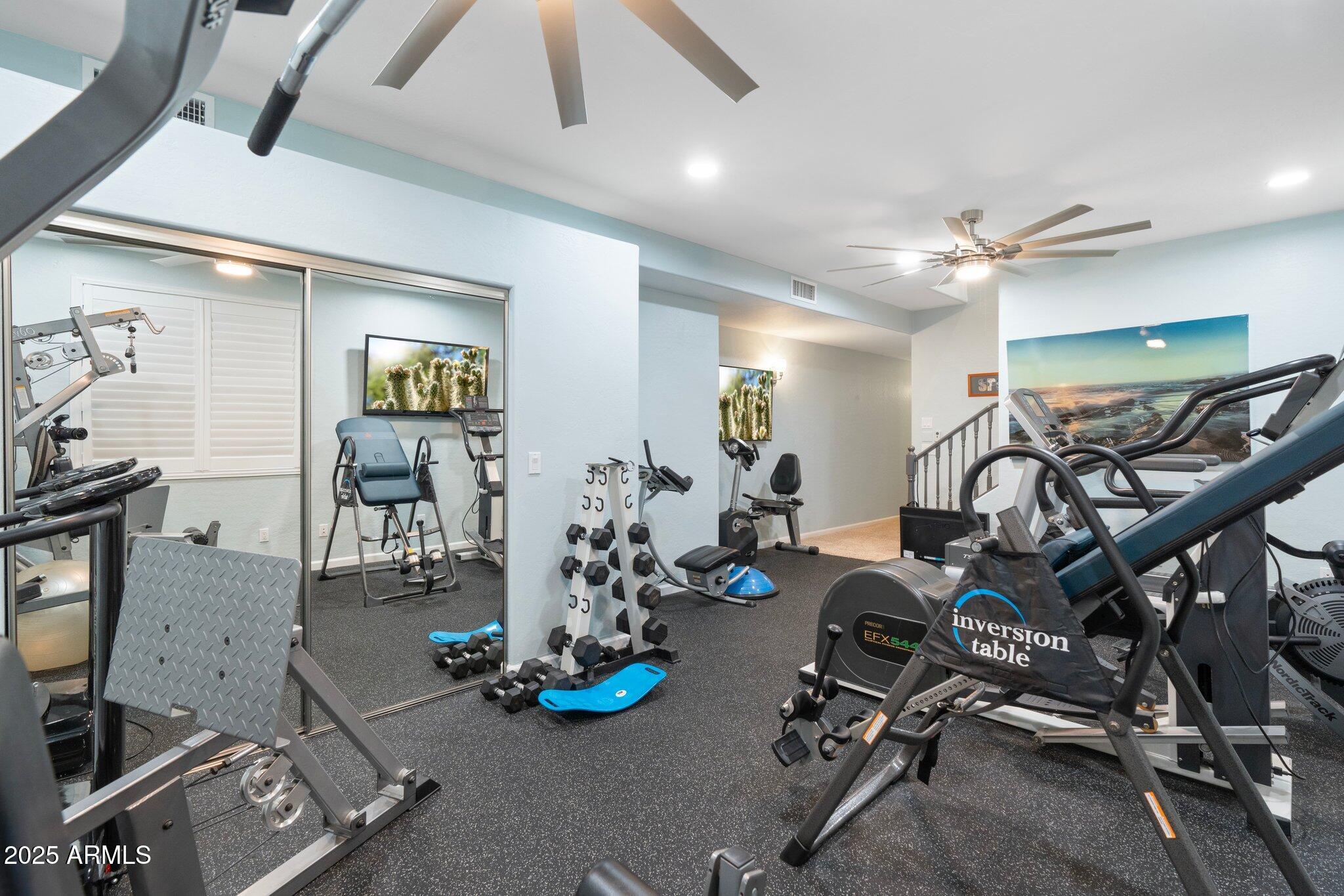 435 E COCONINO Place