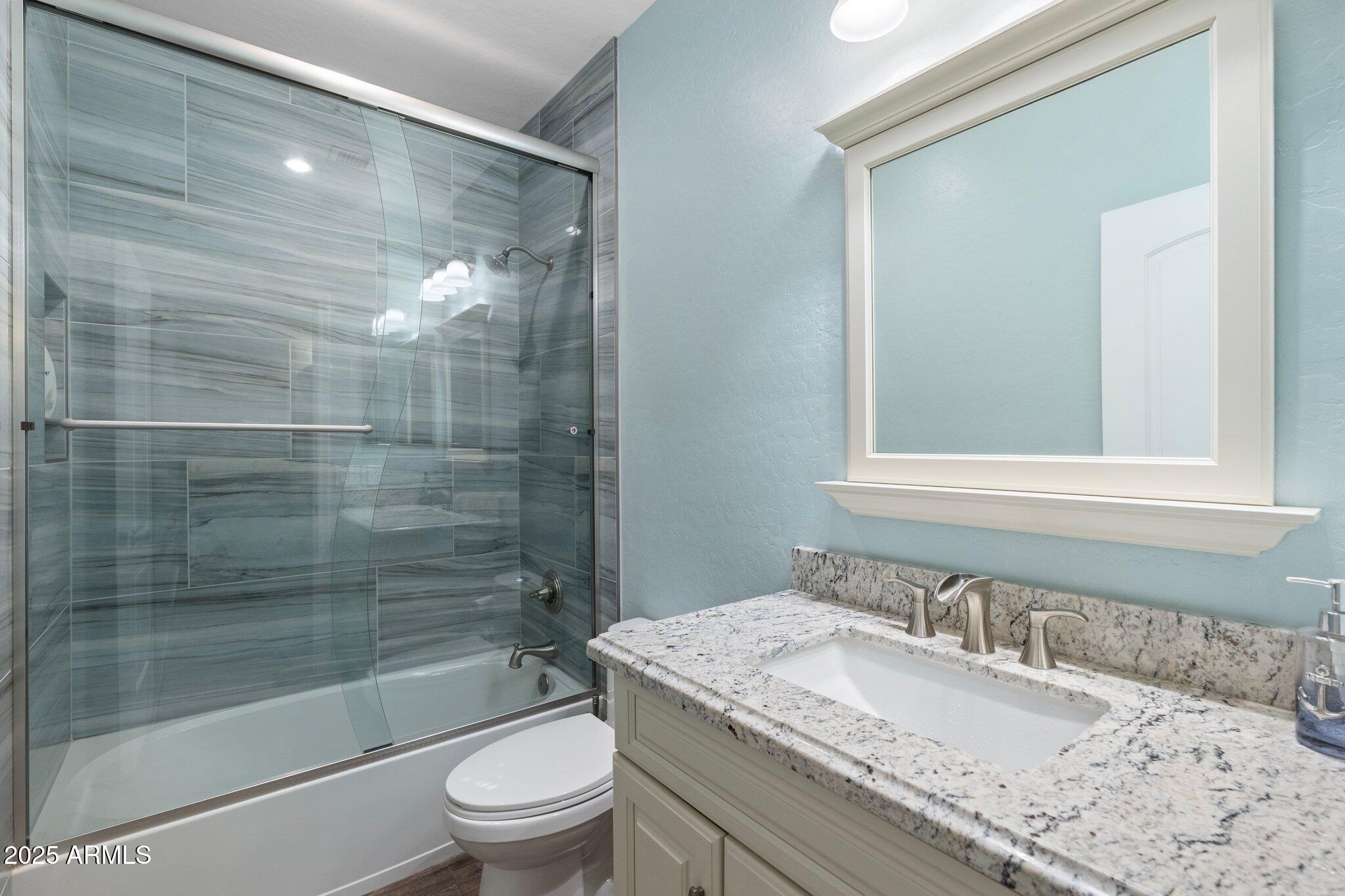 435 E COCONINO Place