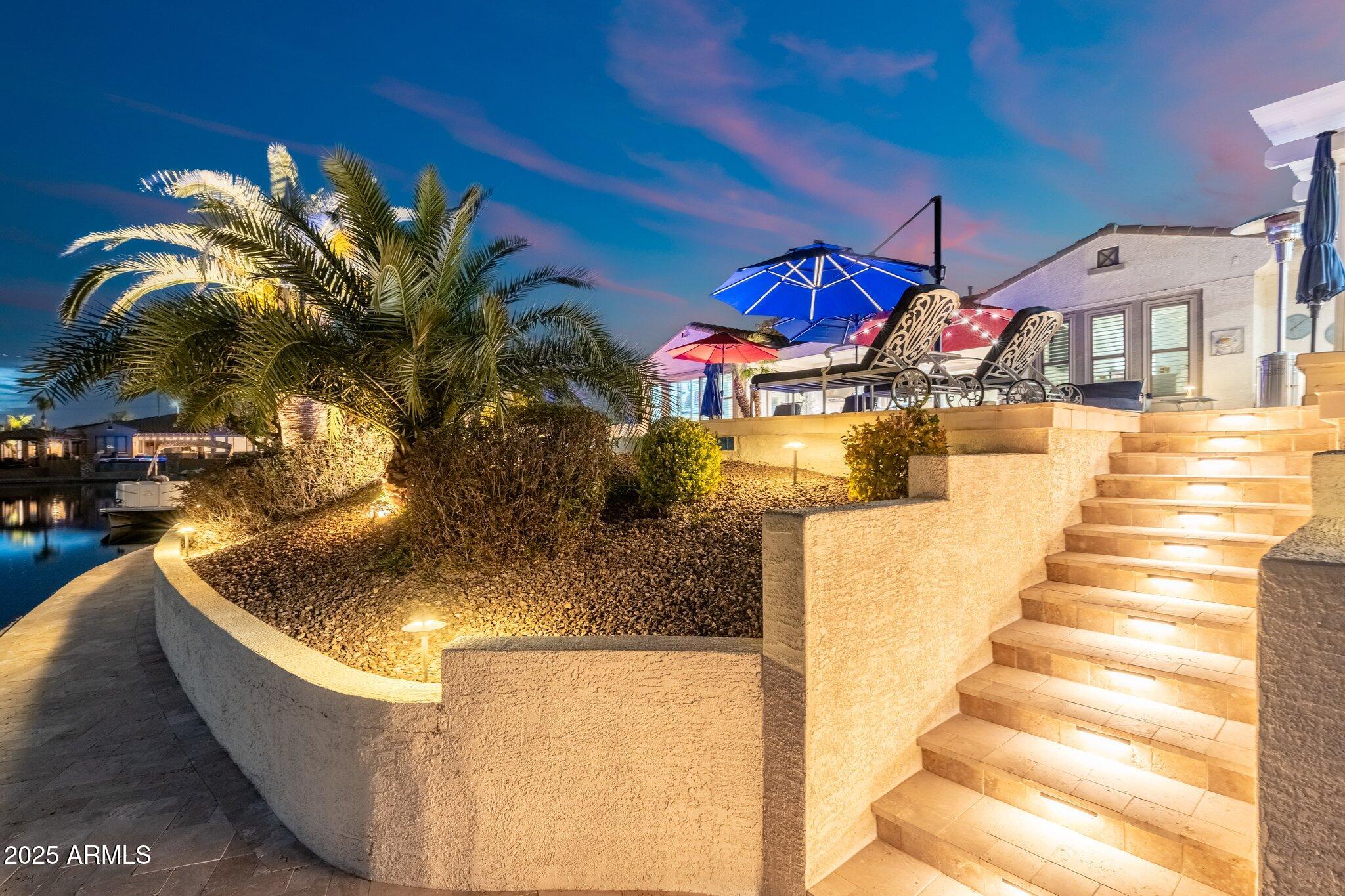 435 E COCONINO Place