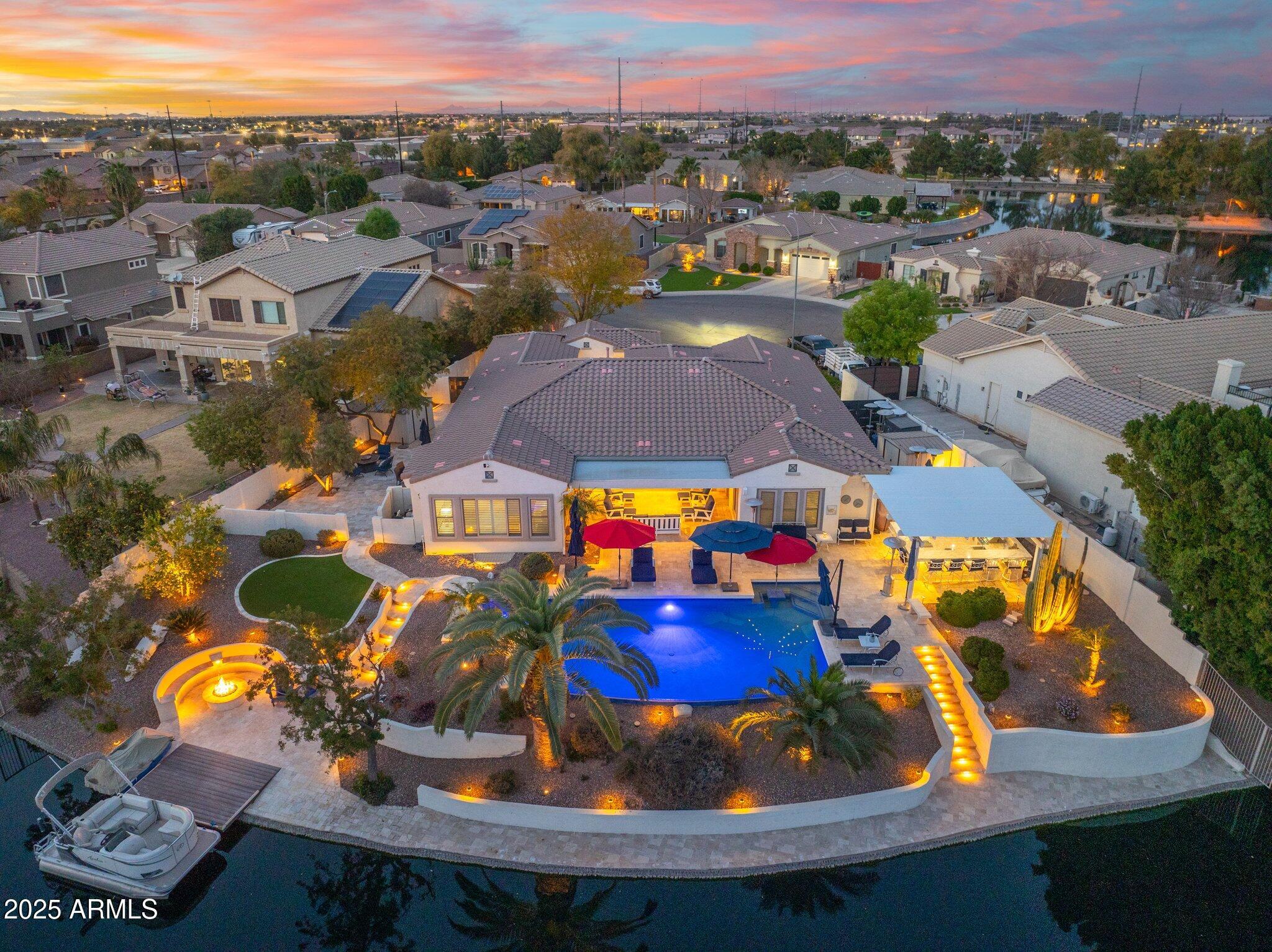 435 E COCONINO Place