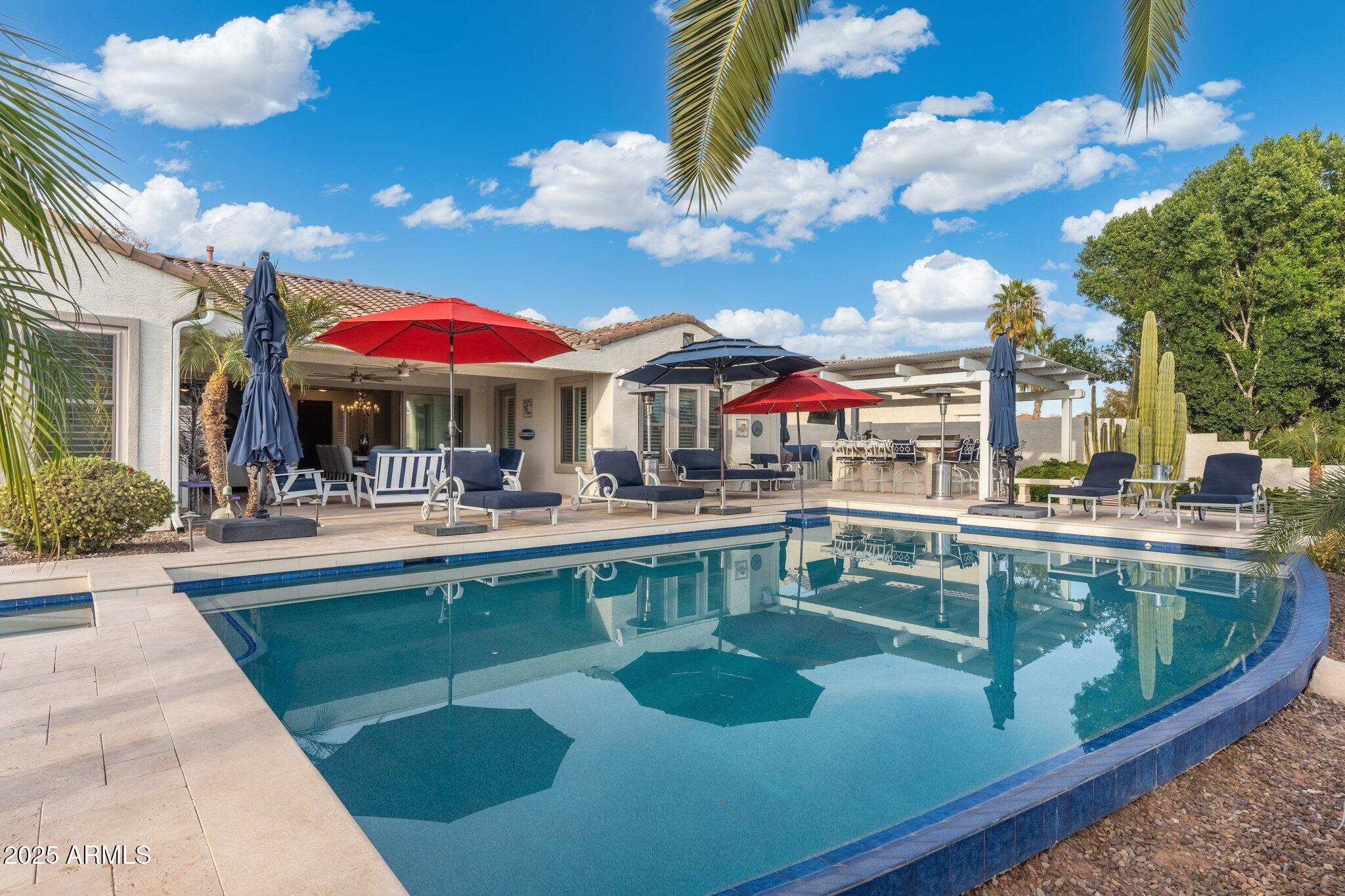 435 E COCONINO Place