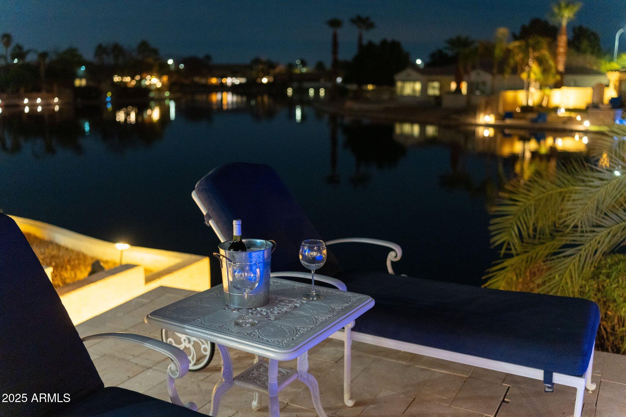 435 E COCONINO Place