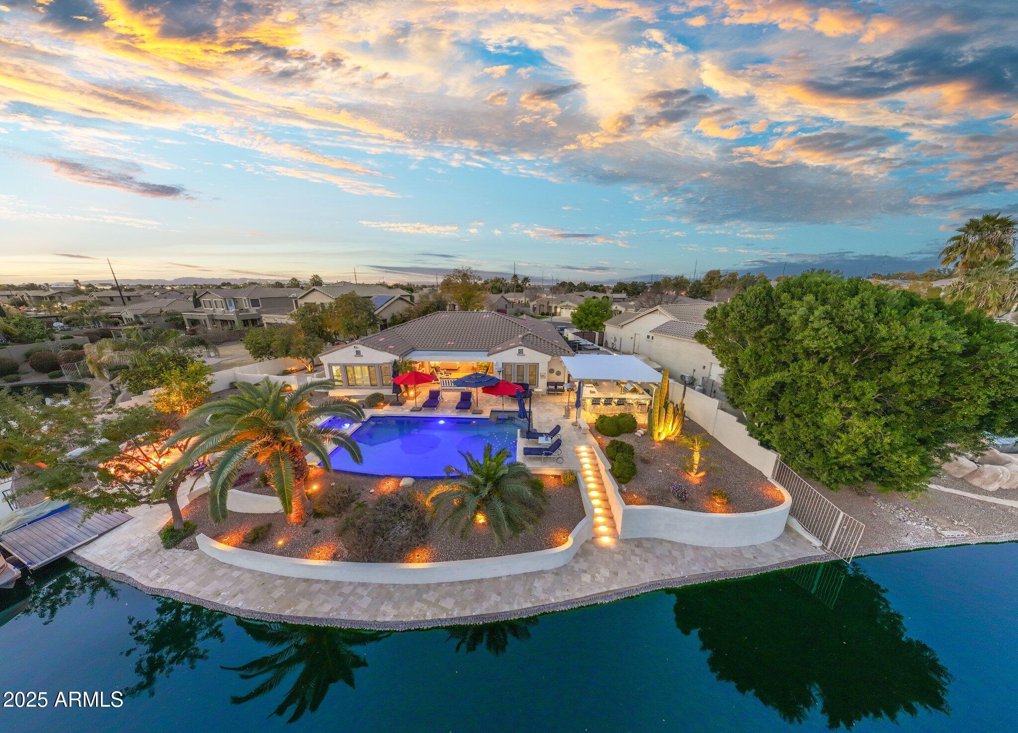 435 E COCONINO Place