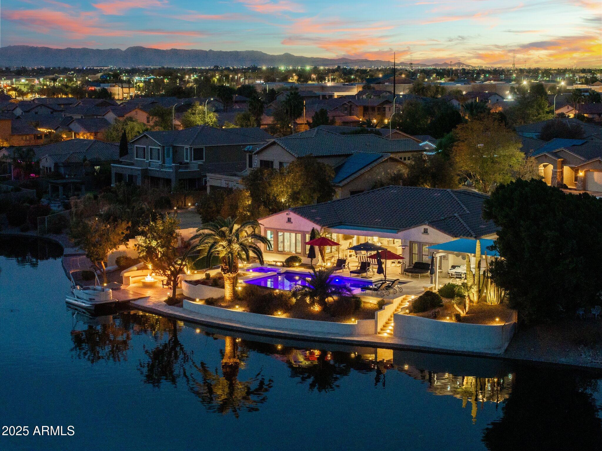 435 E COCONINO Place