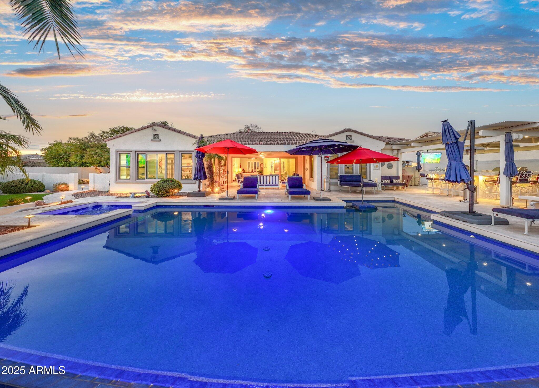 435 E COCONINO Place