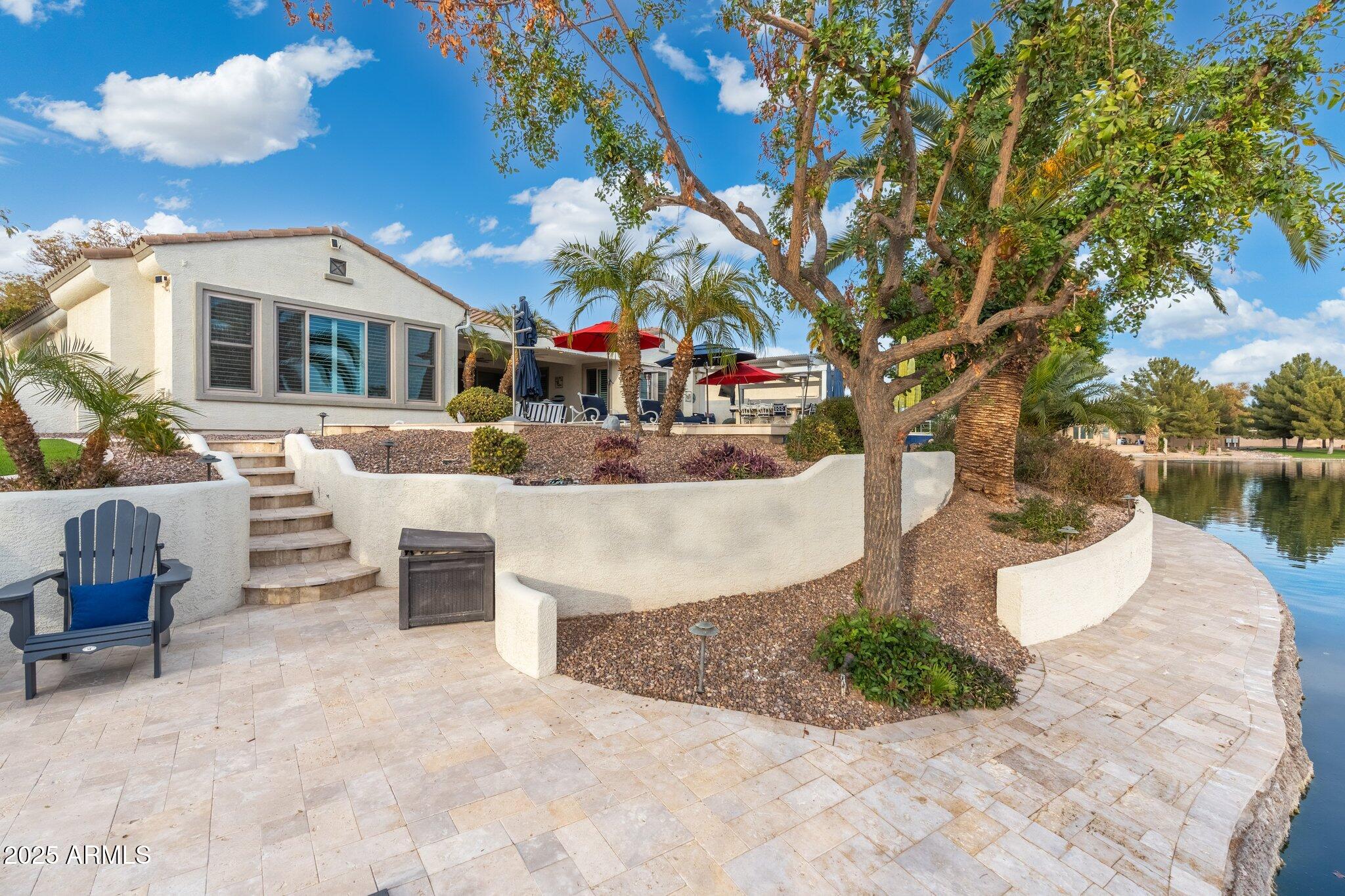 435 E COCONINO Place