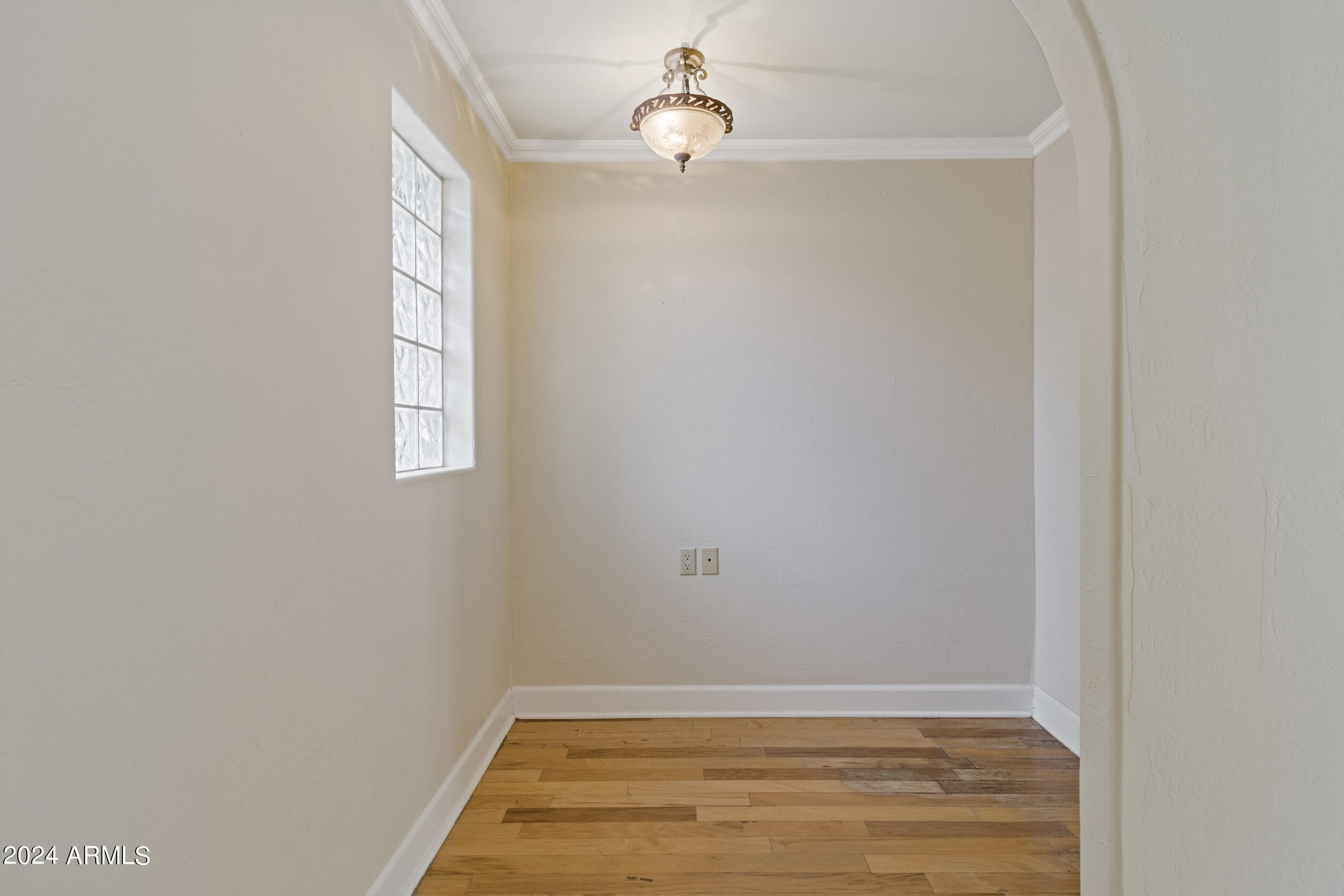 6044 E ROSE CIRCLE Drive