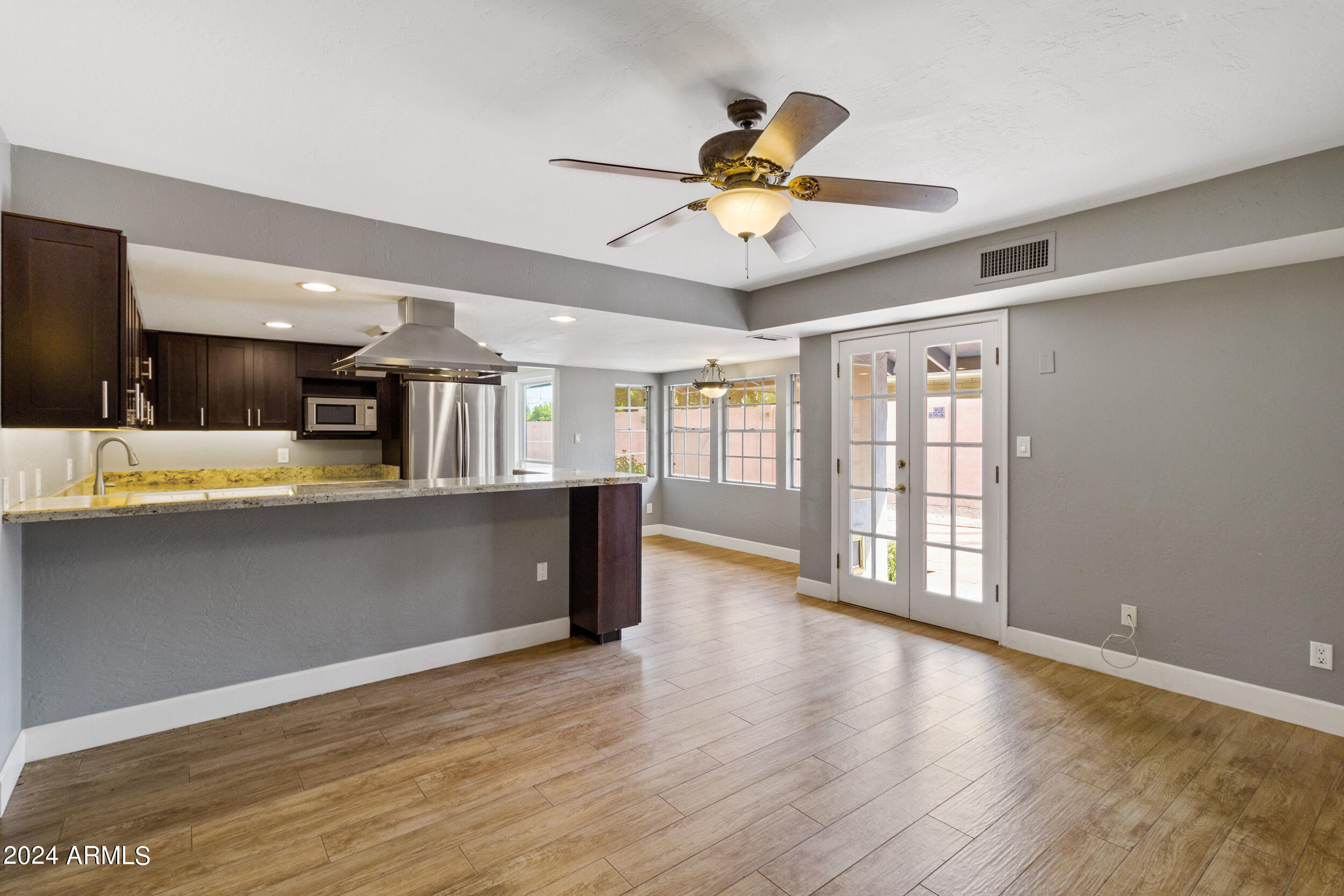 6044 E ROSE CIRCLE Drive